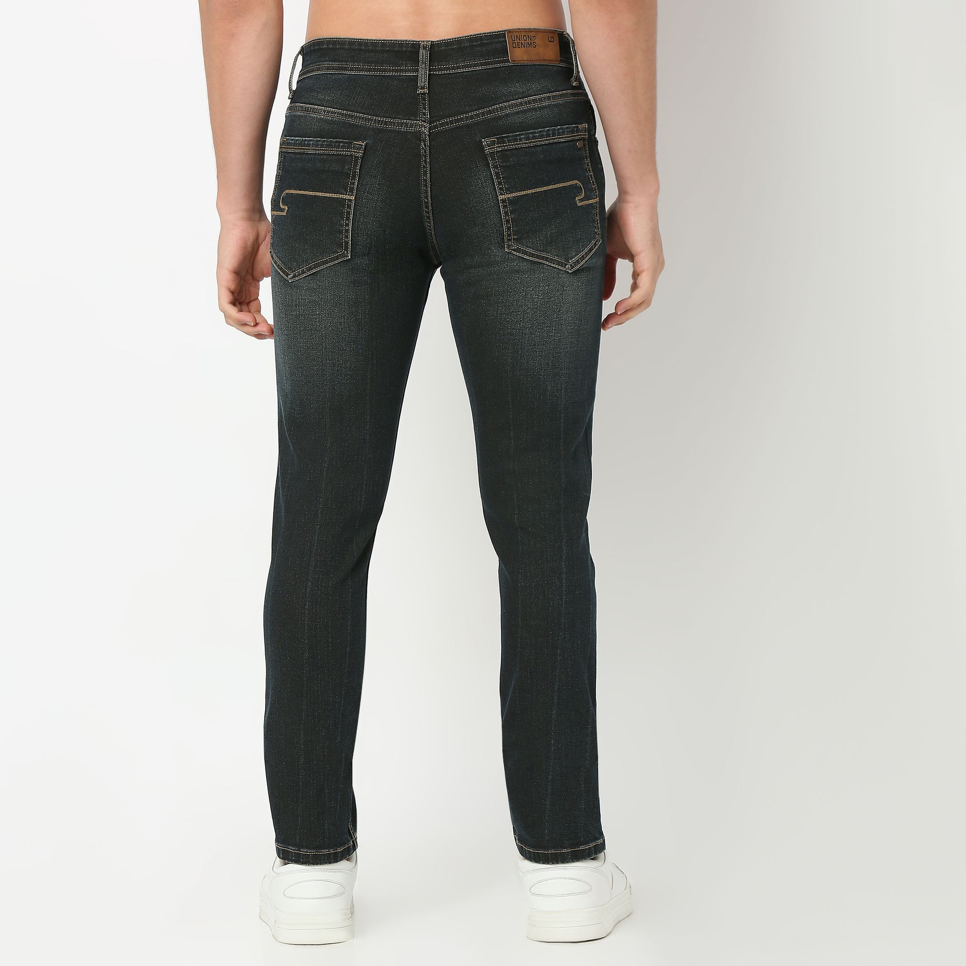 Solid Full Length Straight Fit Classic Clean Jeans