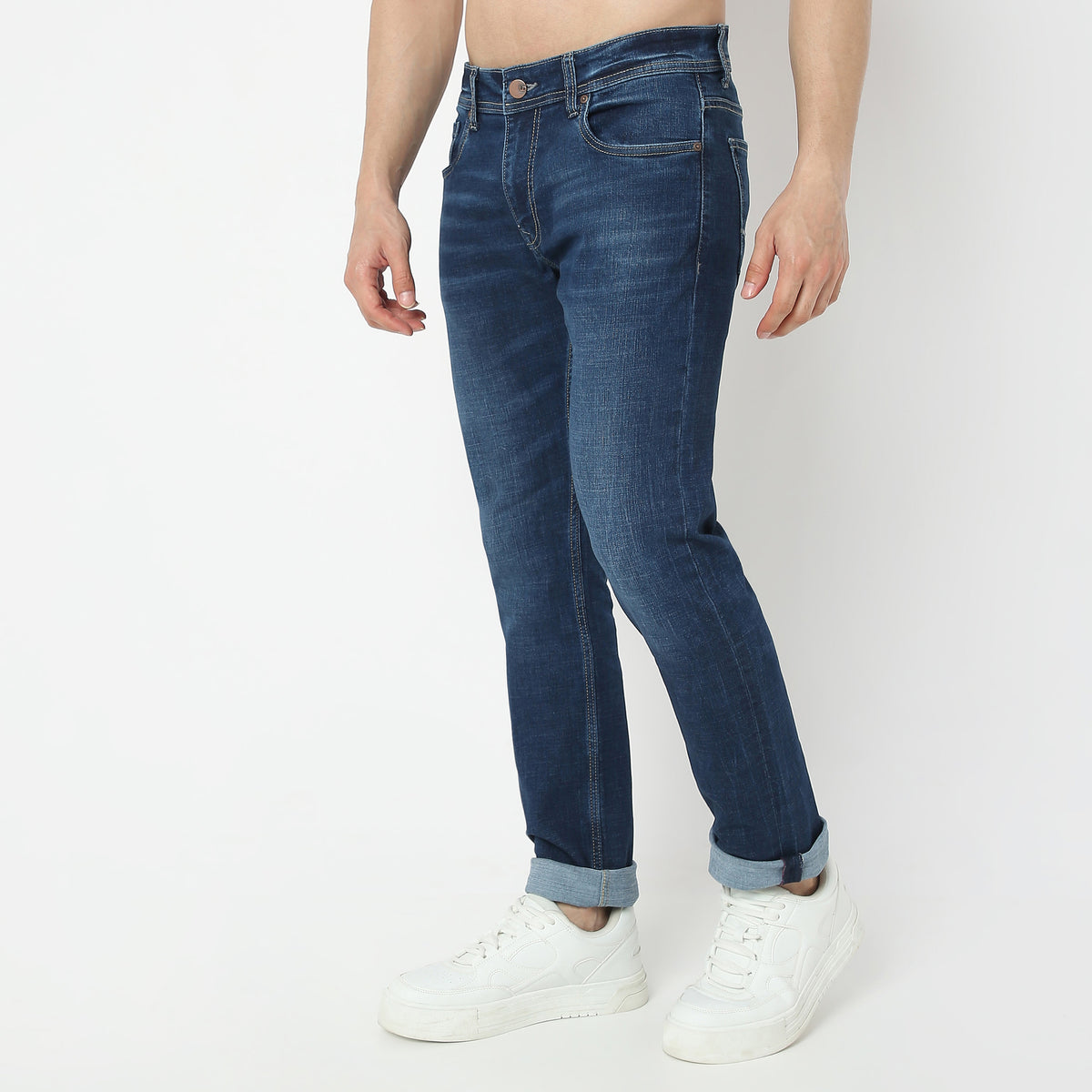 Straight Fit Timeless Jeans