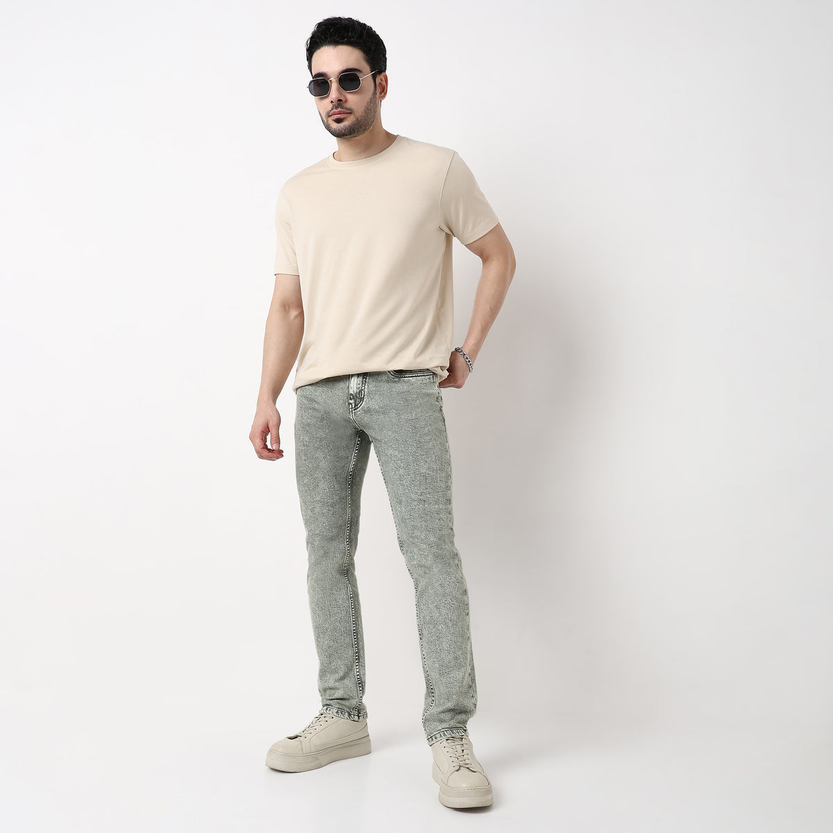 Straight Fit Solid Jeans