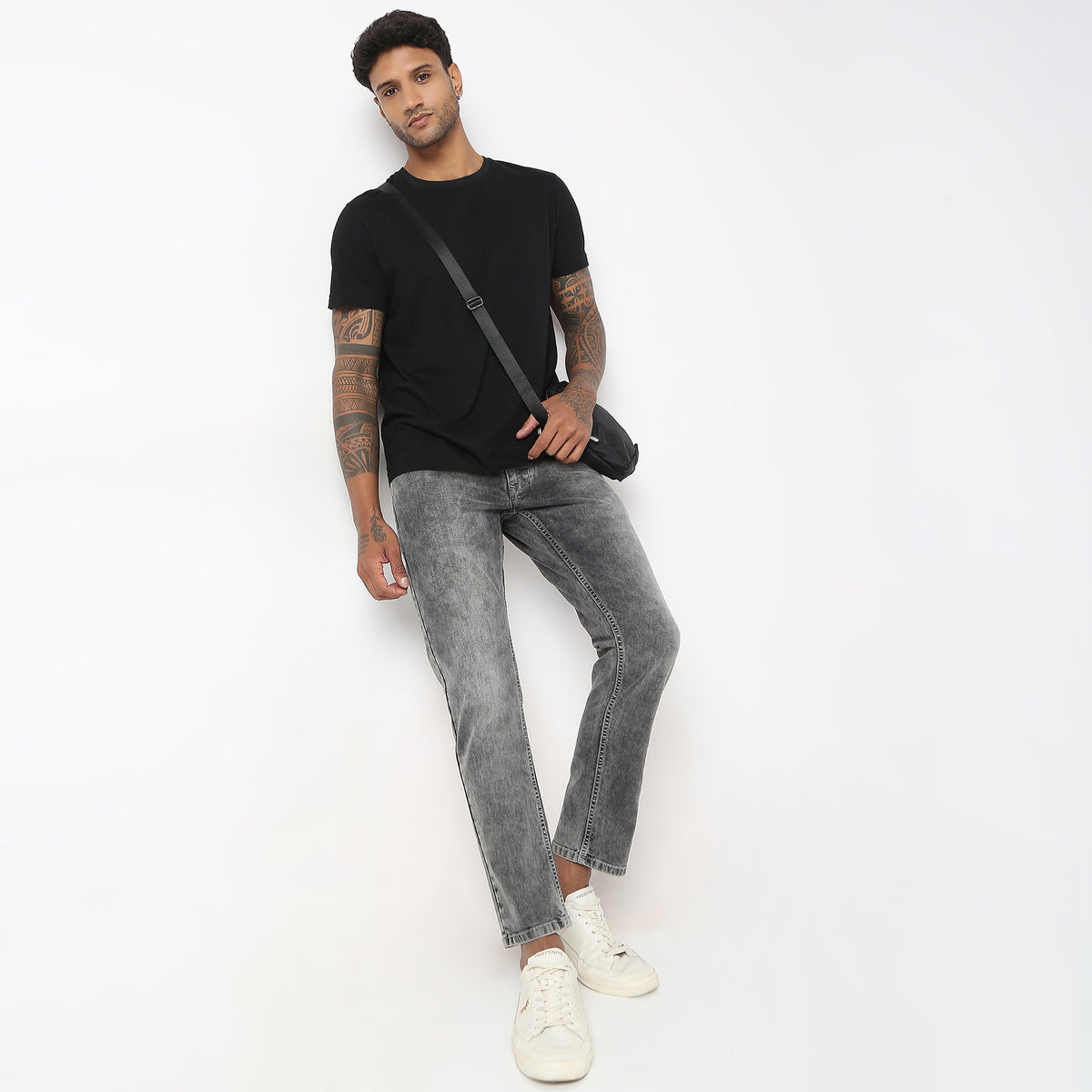 Tapered Fit Fade Acid Crop Length Jeans