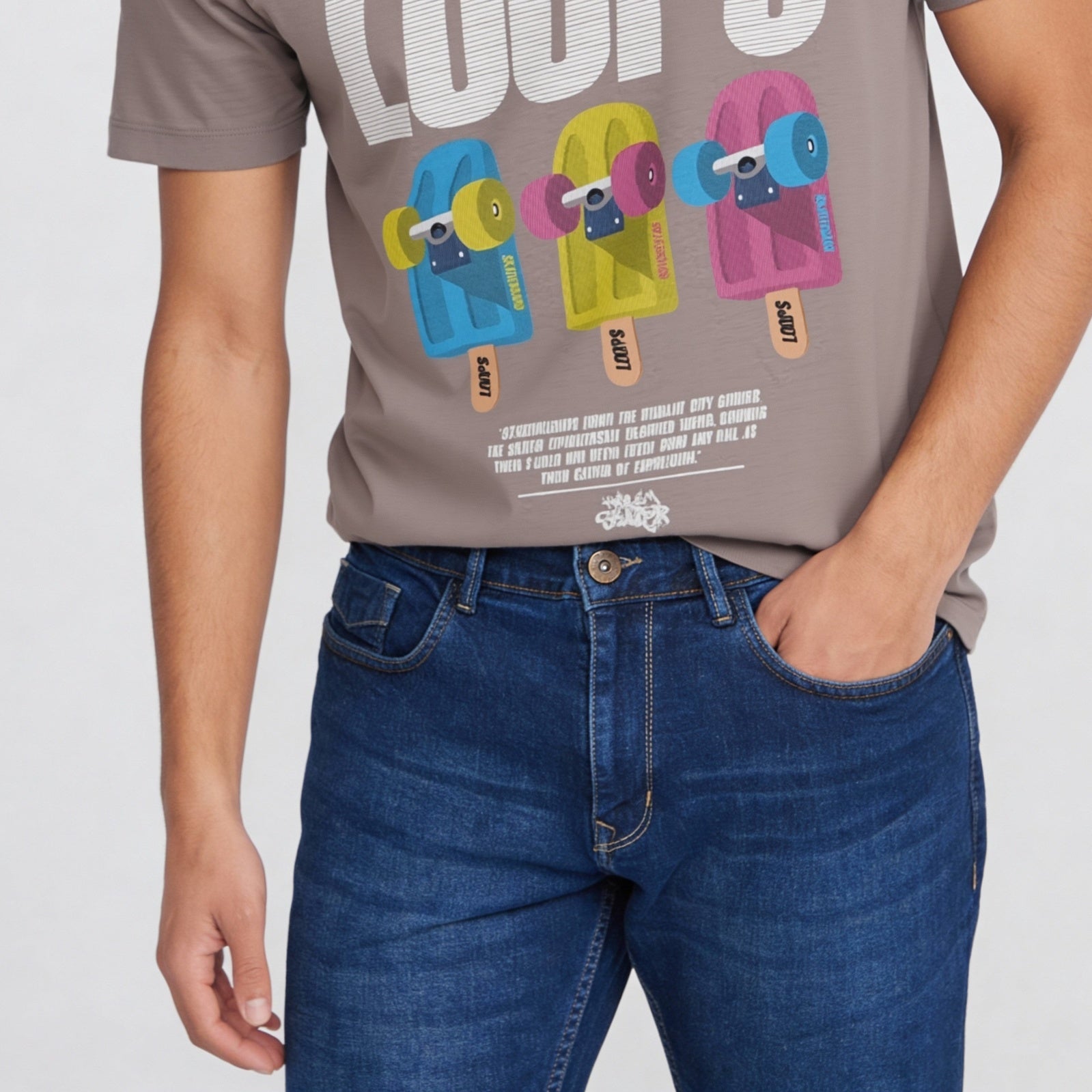 Relaxed Fit Essentials Jeans