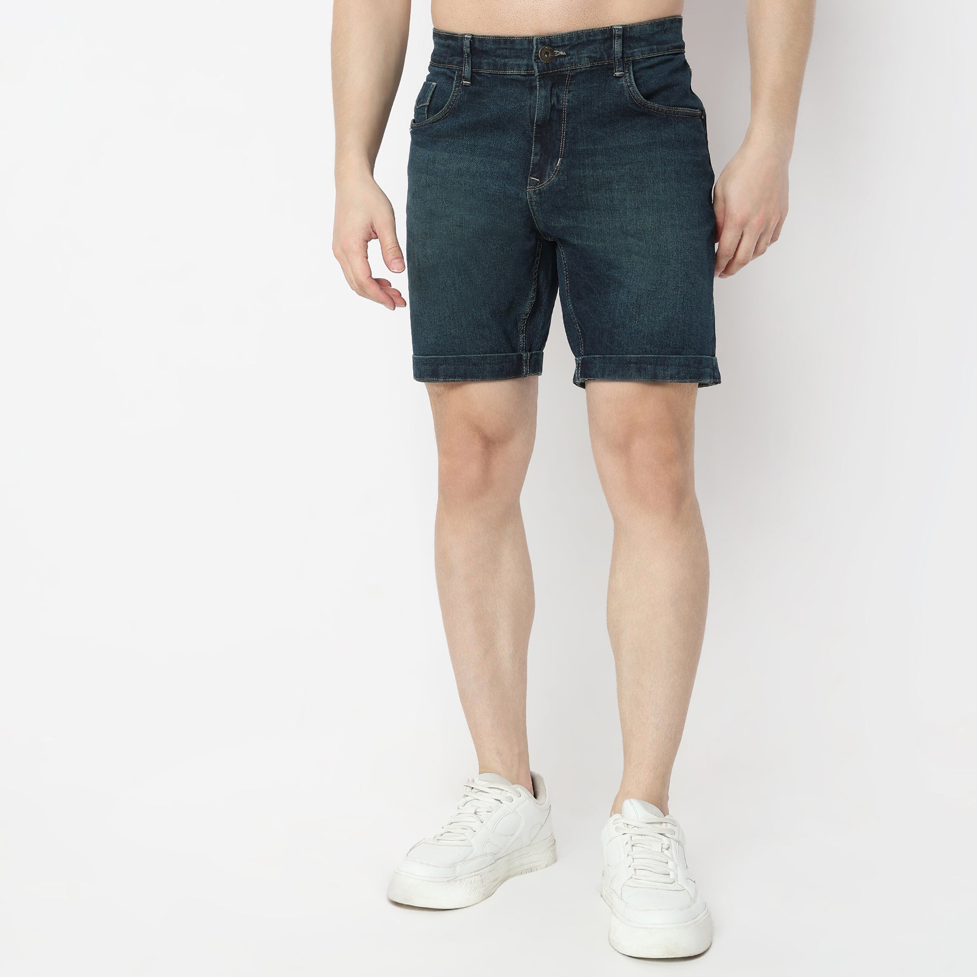 Regular Fit Solid Short Length Mid Rise Shorts