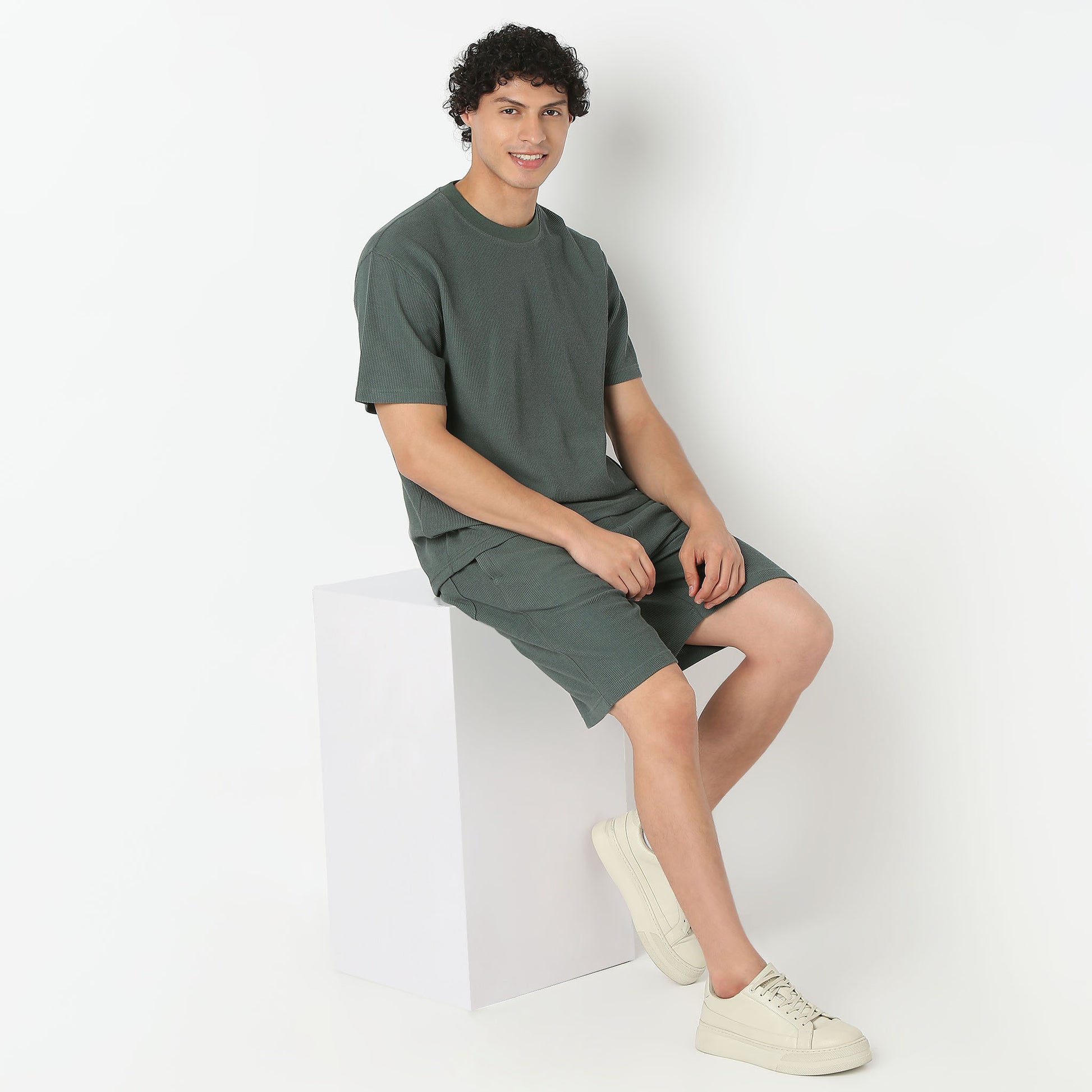 Crew Neck Structured Oversize Half Sleeve Round Neck T-Shirt