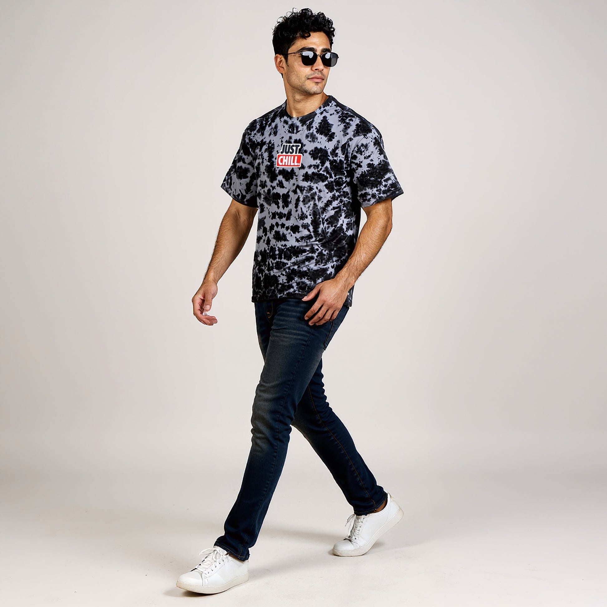 Tie and Dye Oversize Graphic T-Shirt