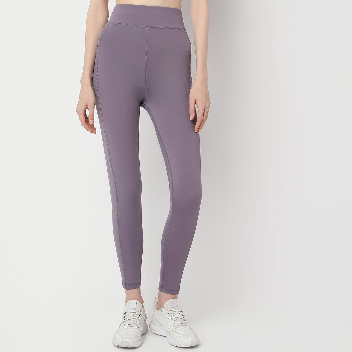 Slim Fit High Rise Jeggings