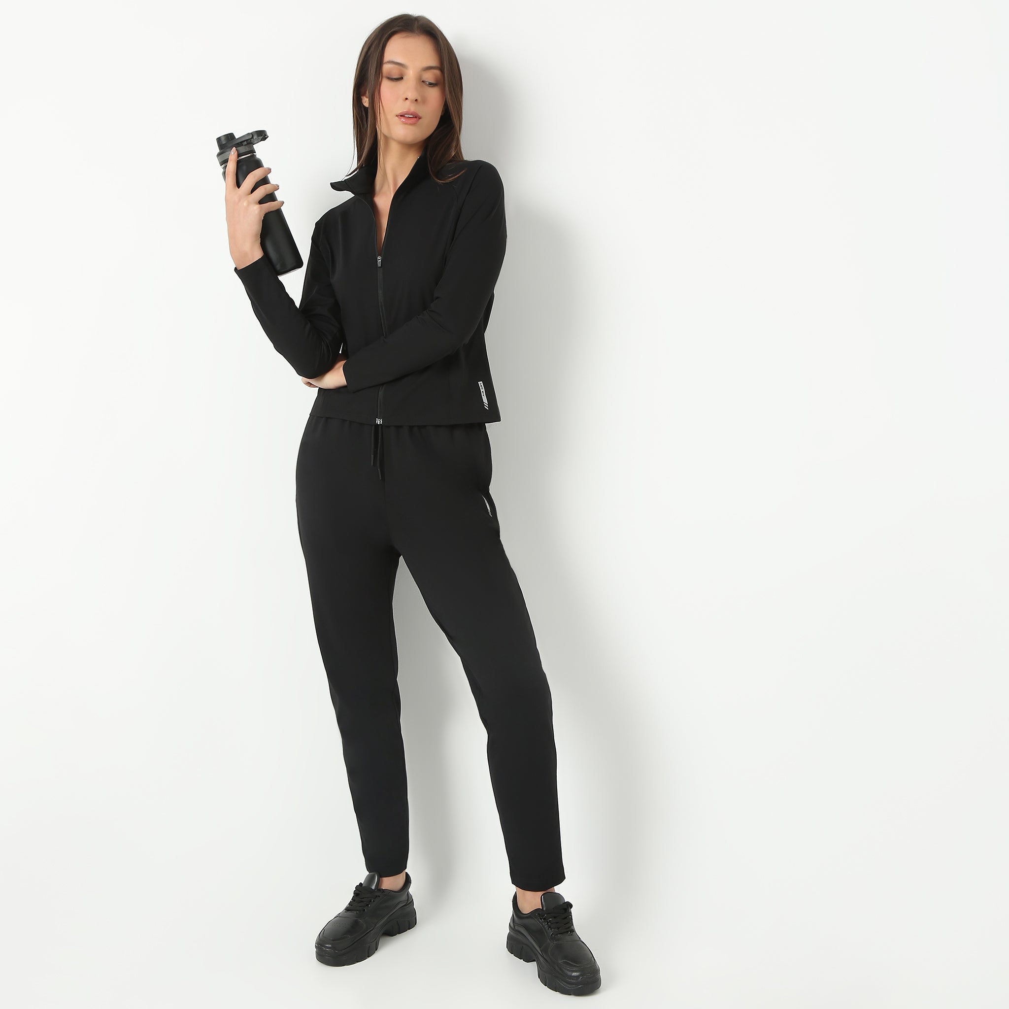 Women Solid Ankle Length Relaxed Fit Active Trackpants