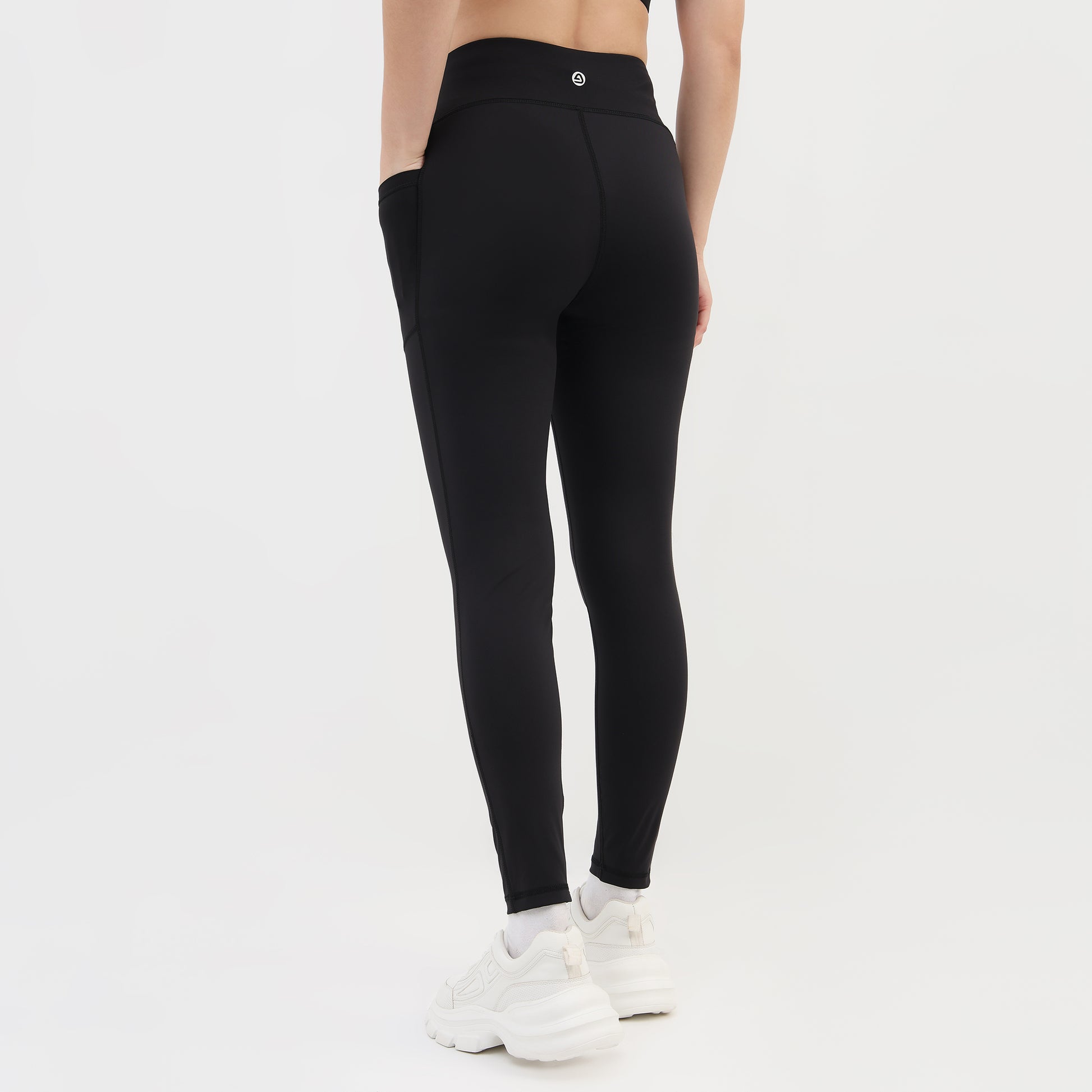 Airdry® - Slim Fit High Rise Leggings