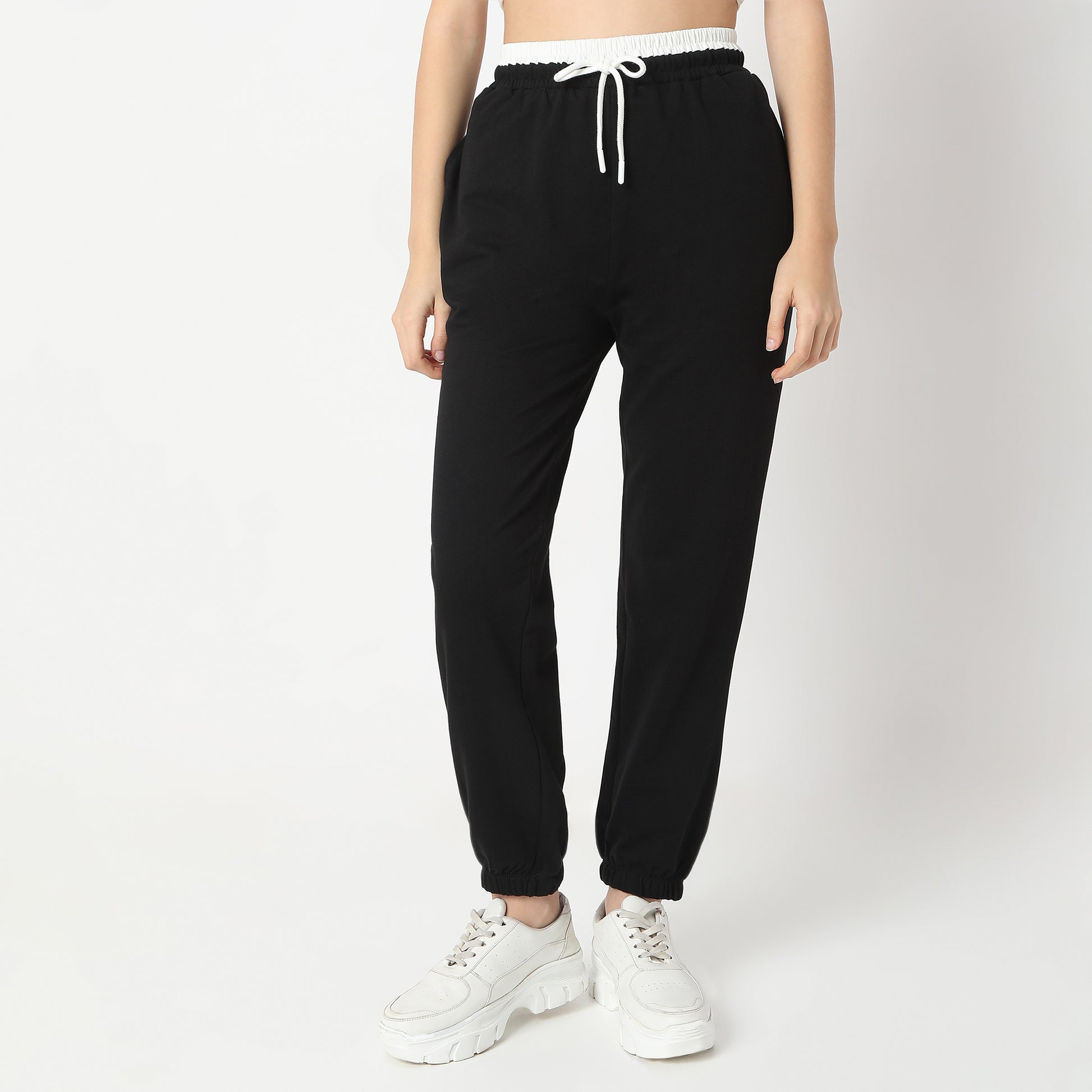 Regular Fit Solid High Rise Leggings