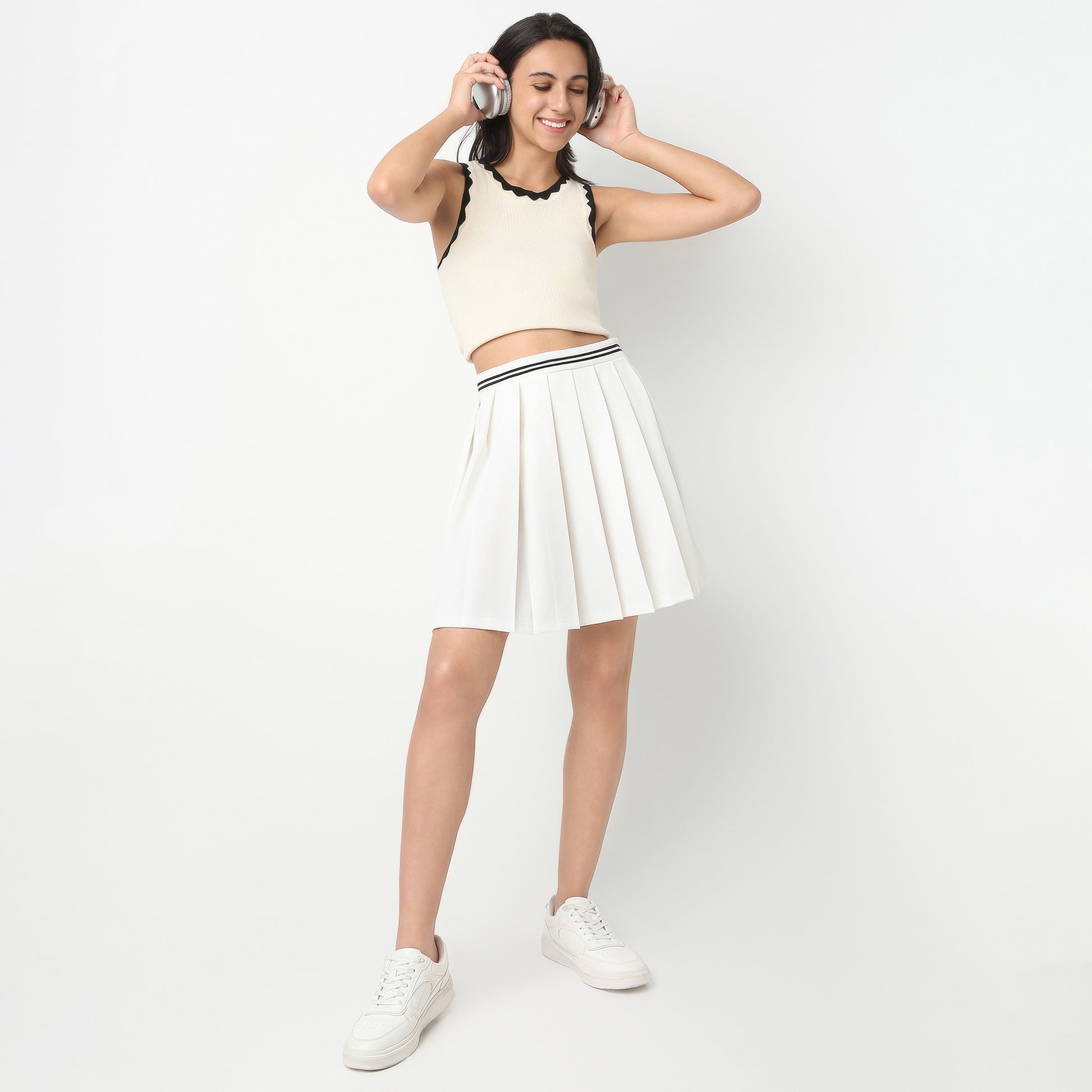 Above Knee High Rise Flared Pleated Skirt