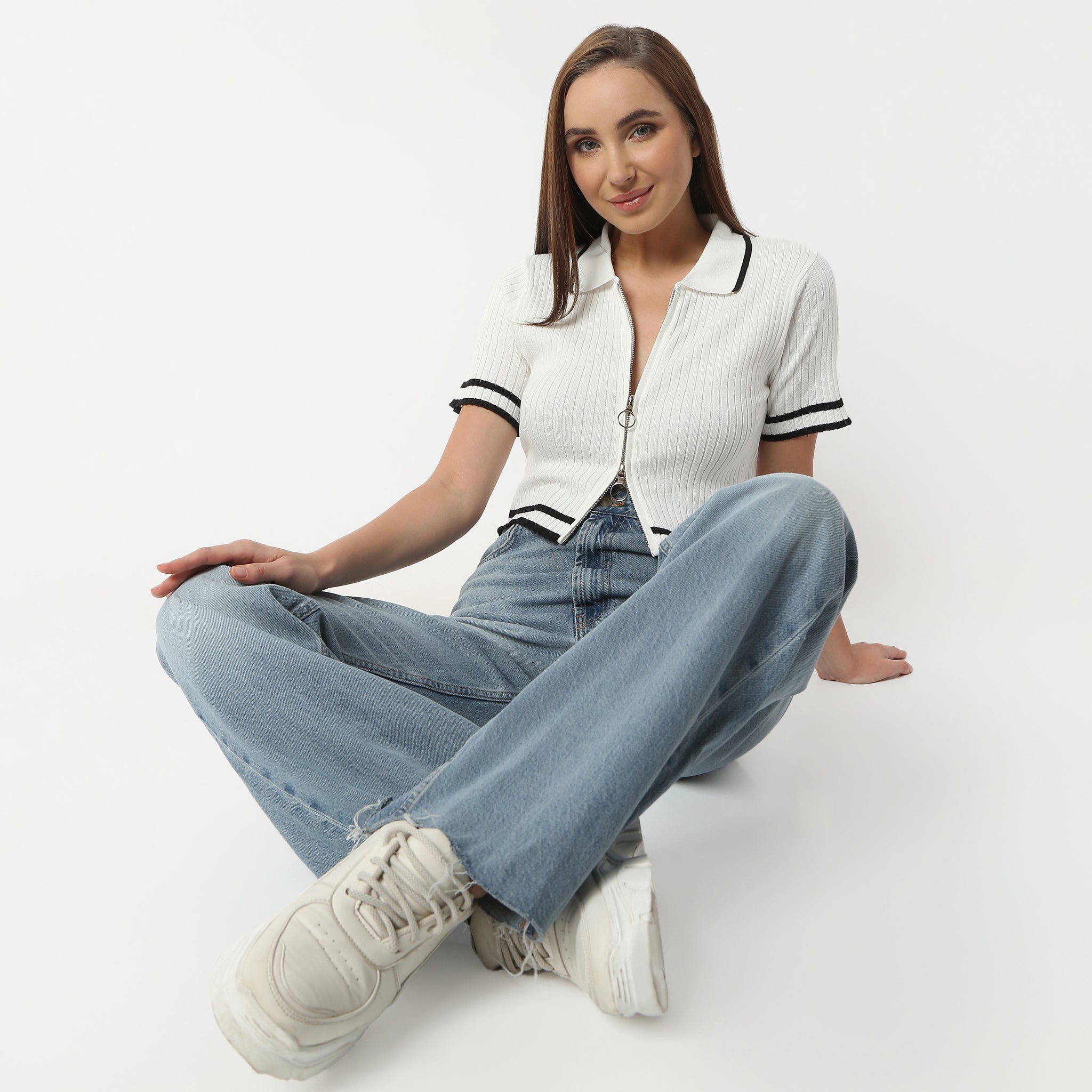 Slim Fit Solid Polo Neck Cropped T-Shirt