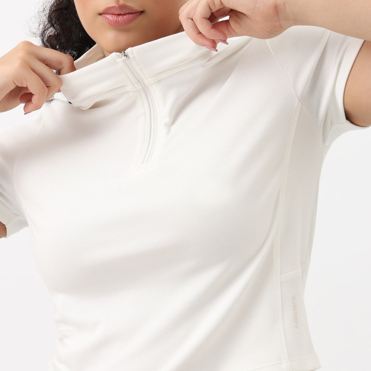 Airdry - High Neck and Zipper Slim Fit T-Shirt