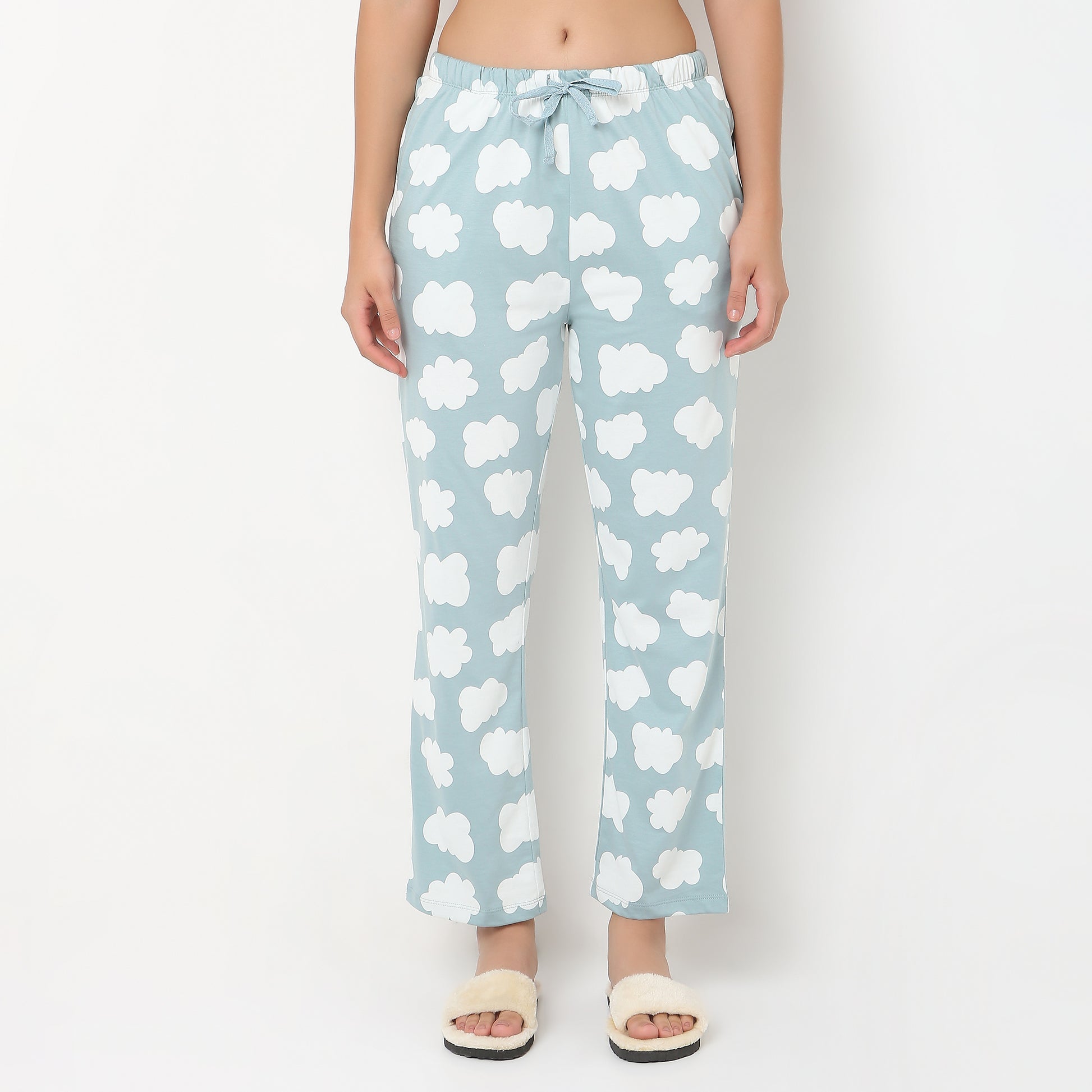 Regular Fit Printed Ankle Length Mid Rise Pyjamas