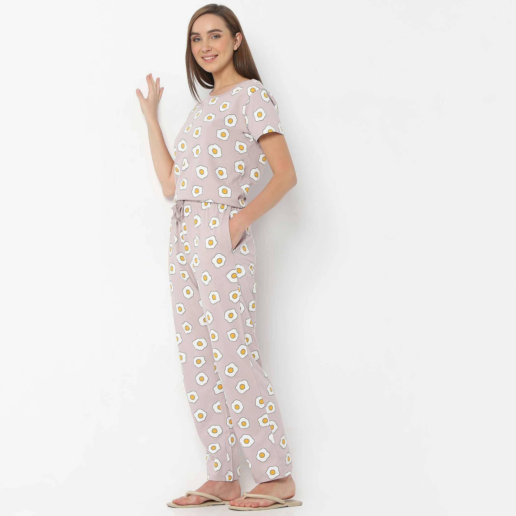 Regular Fit Printed Full Length Mid Rise Pyjamas