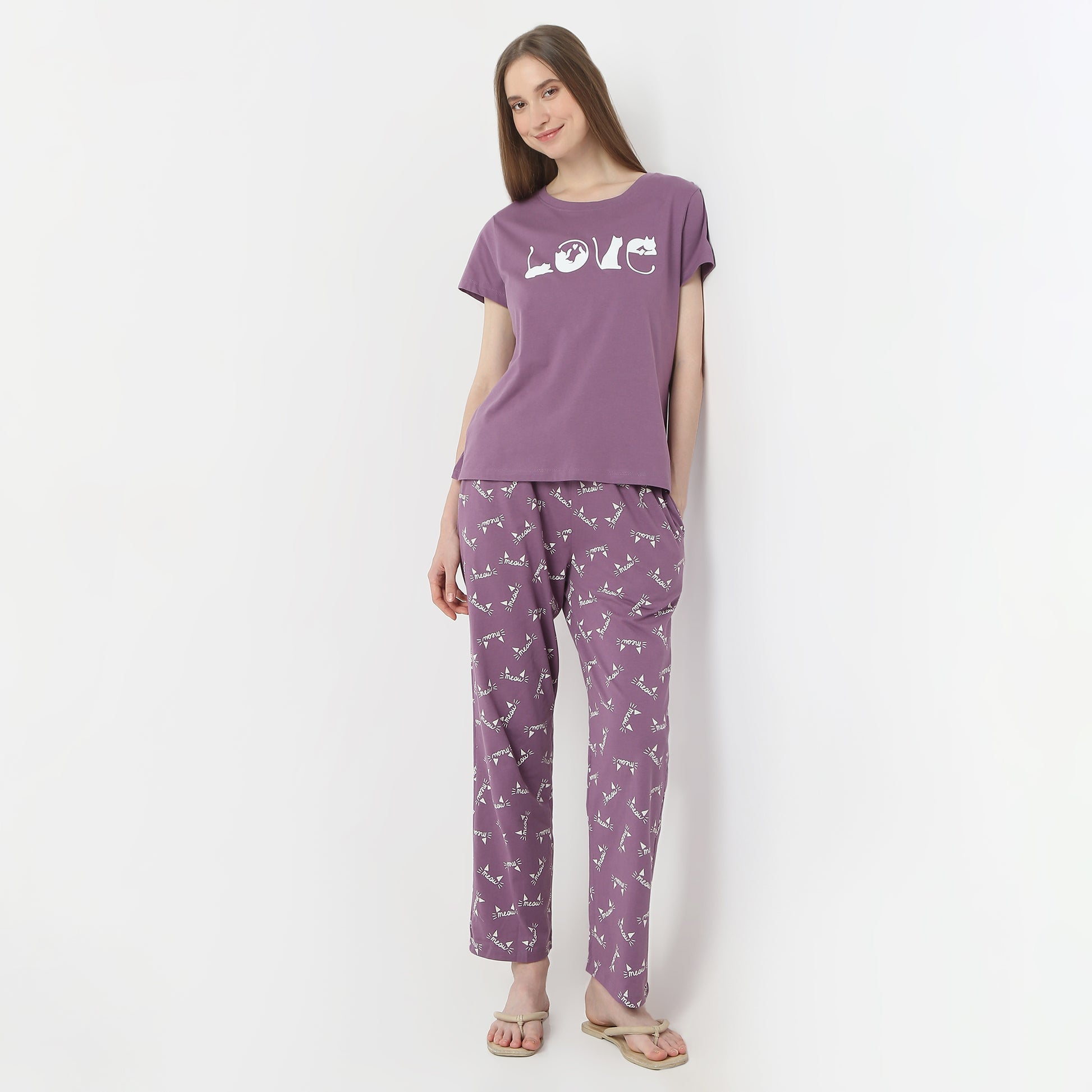 Regular Fit Printed Mid Rise Pyjamas