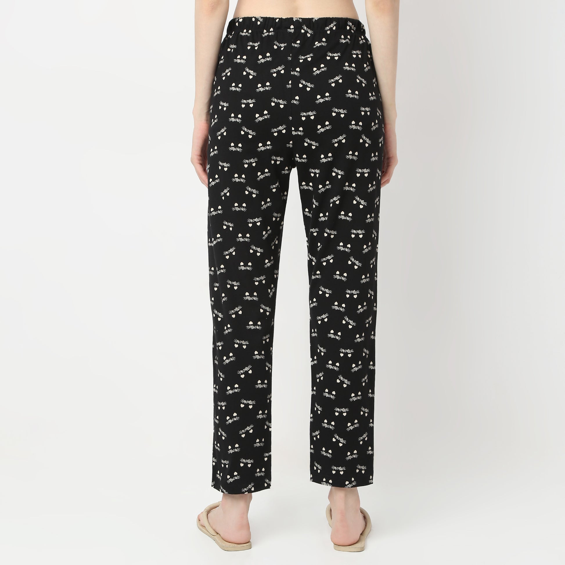 Regular Fit Printed Mid Rise Pyjamas