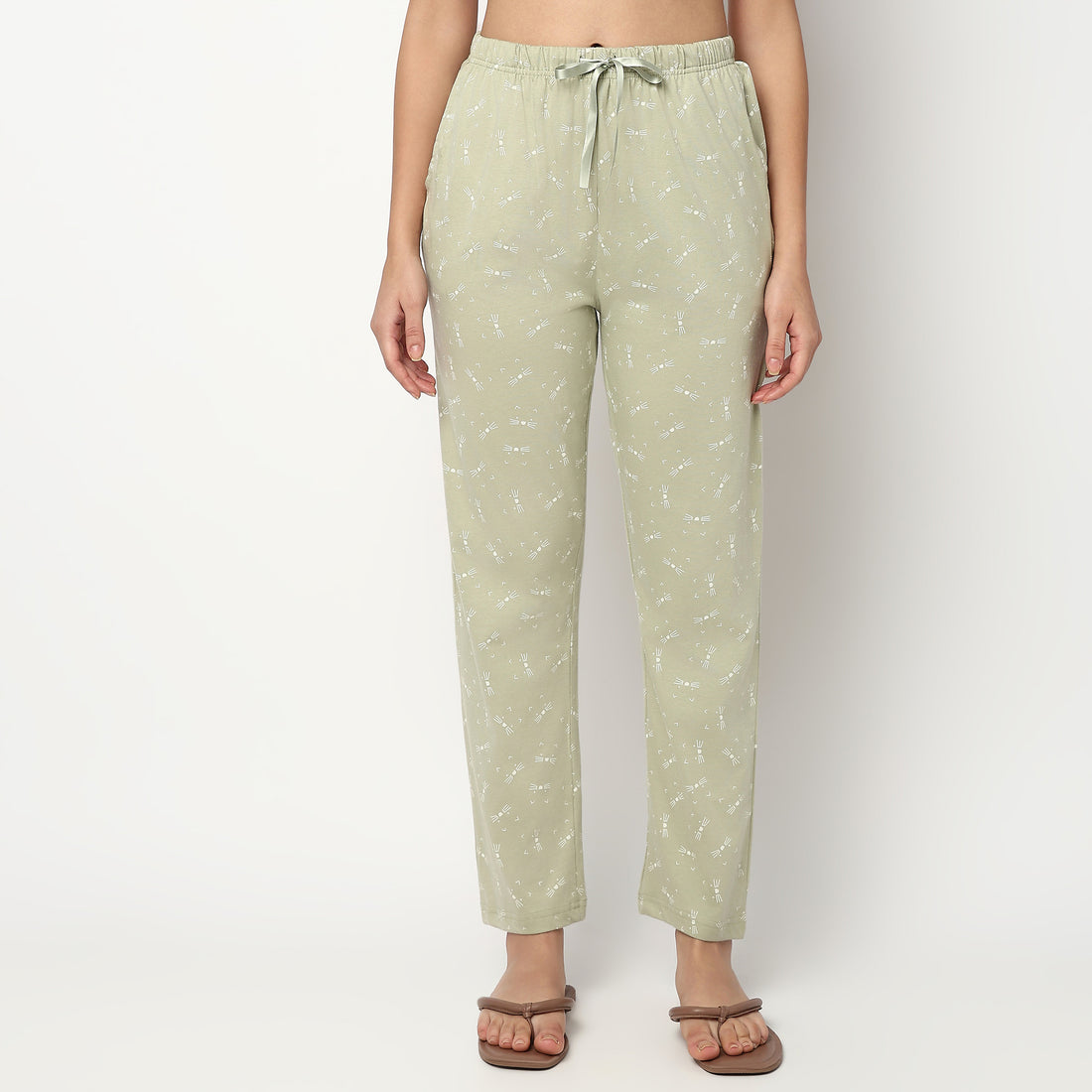 Buy Women Regular Fit Printed Full Length Mid Rise Sleepwear Pyjama  - Style Union