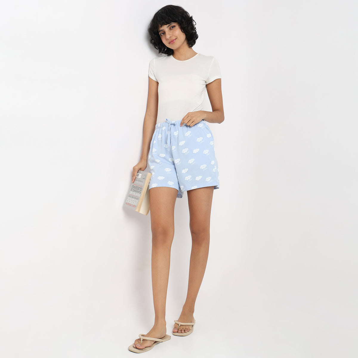 Regular Fit Printed Mid Rise Shorts