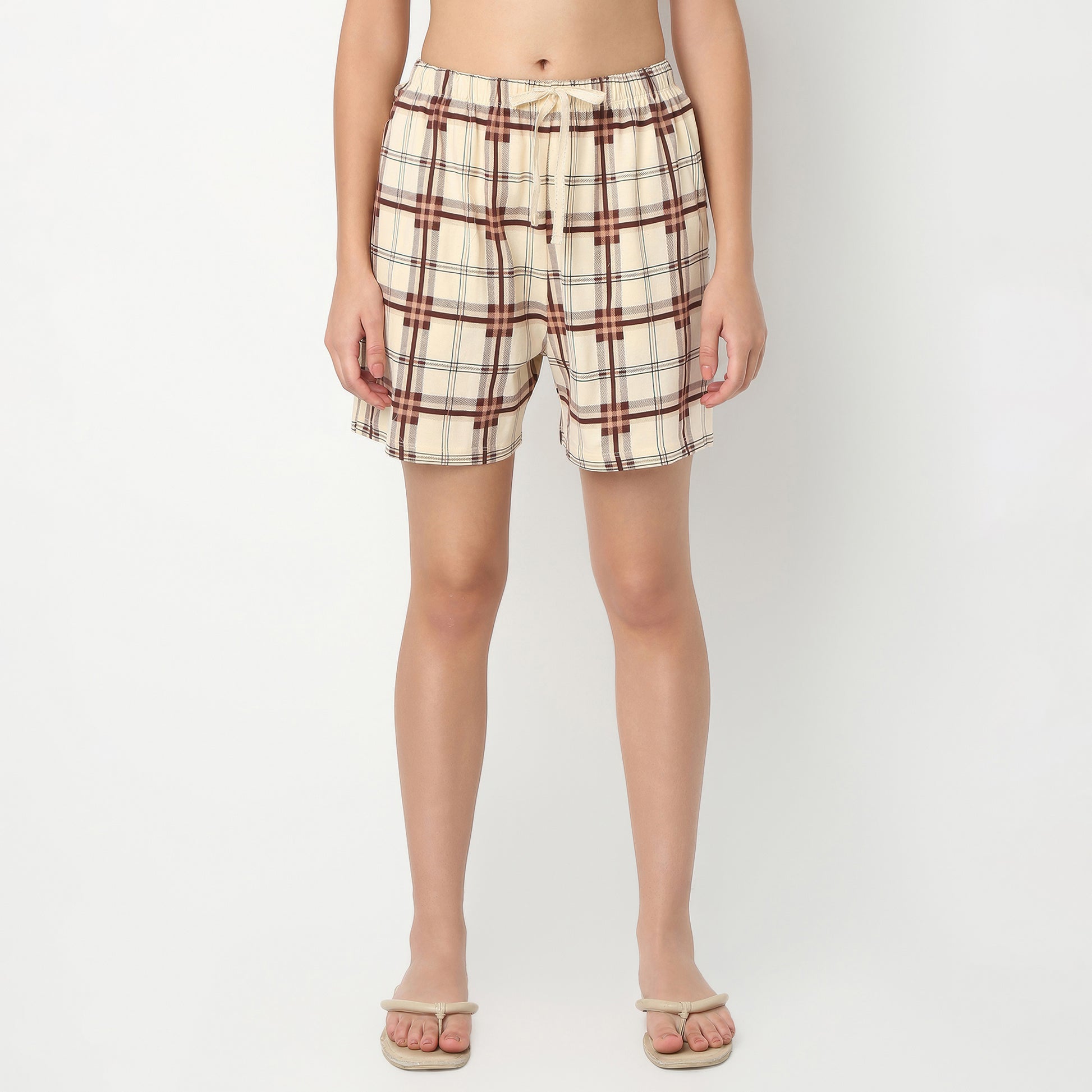 Regular Fit Checkered Above Knee Mid Rise Shorts