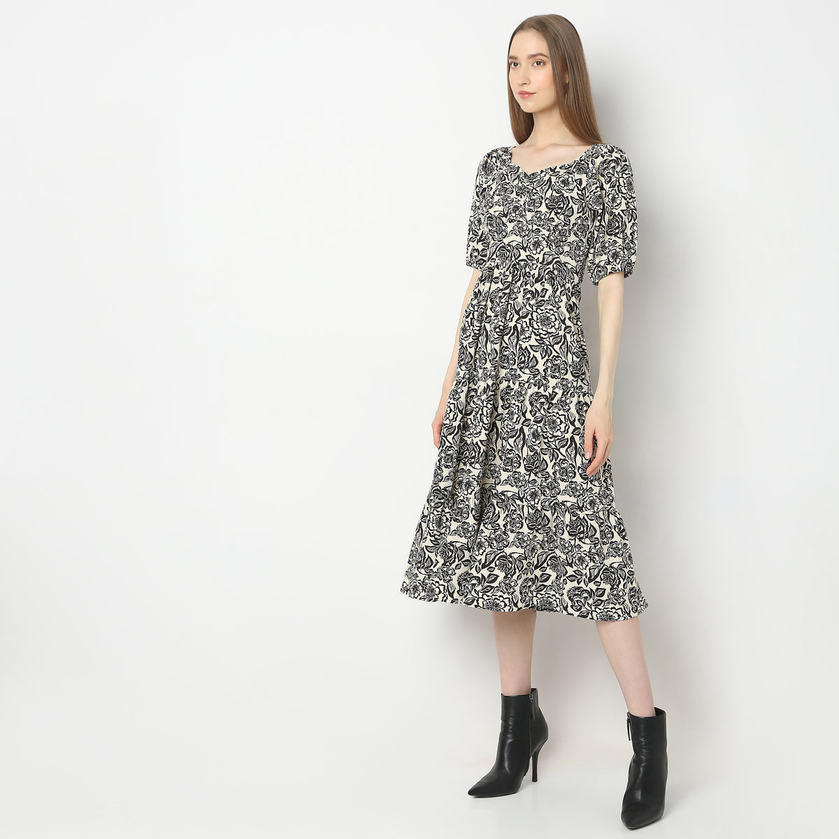 Regular Fit Printed Dress