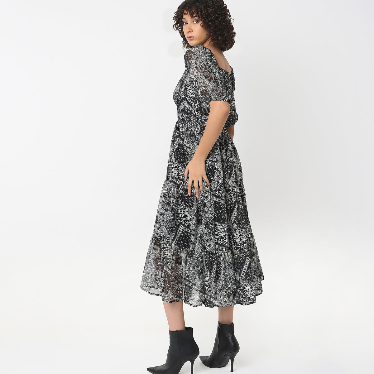 Regular Fit Printed Dress