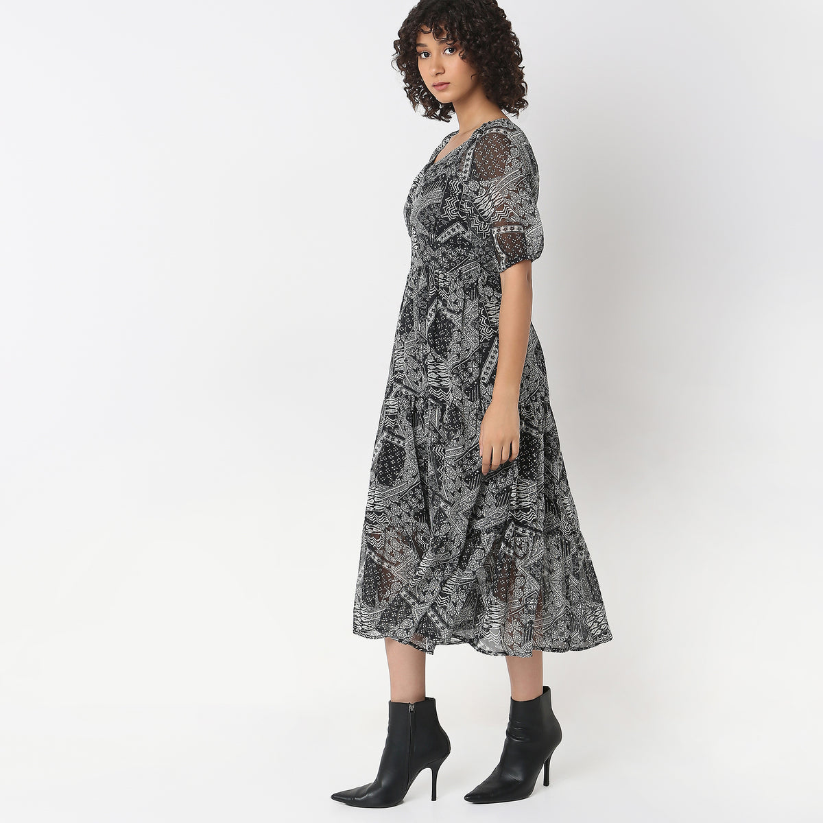 Regular Fit Printed Dress