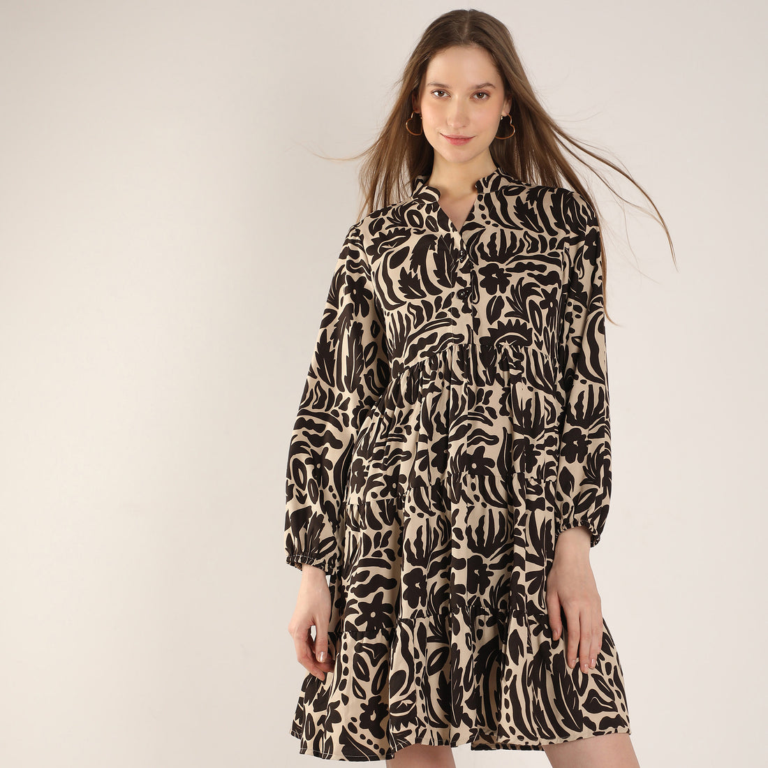 Printed Above Knee-Length Collared Scarlet Tiered Dress