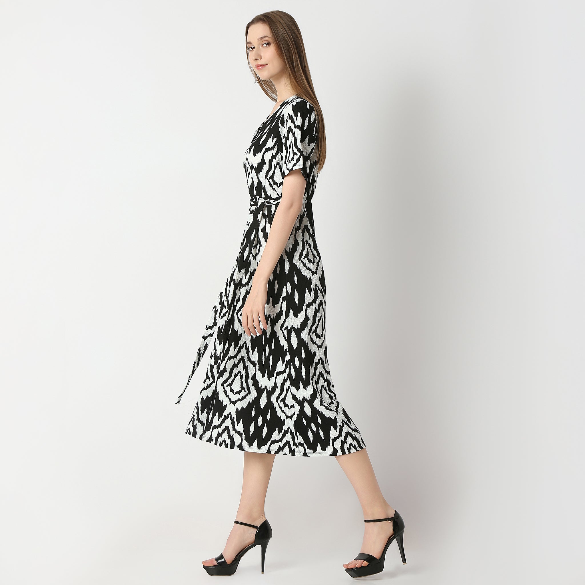 Regular Fit Printed Calf Length Dress