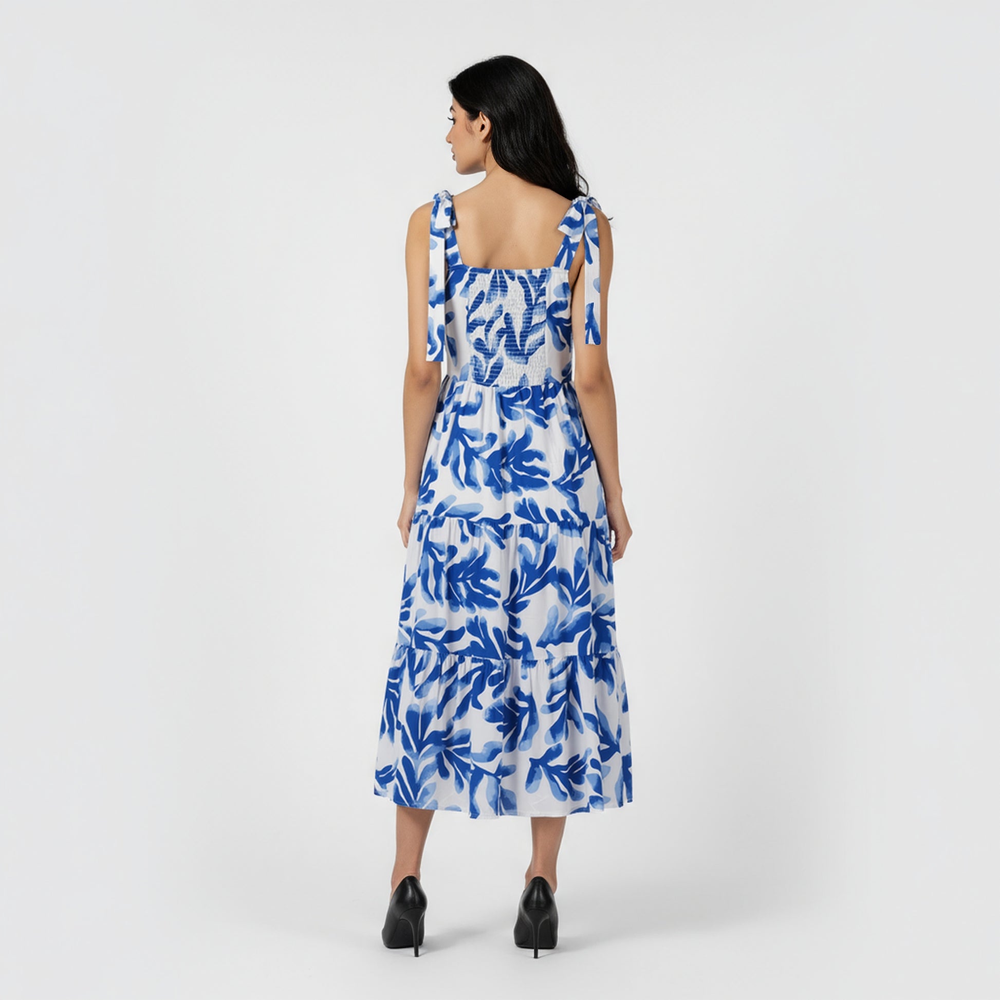 Printed Tie-Up Neck Dress 