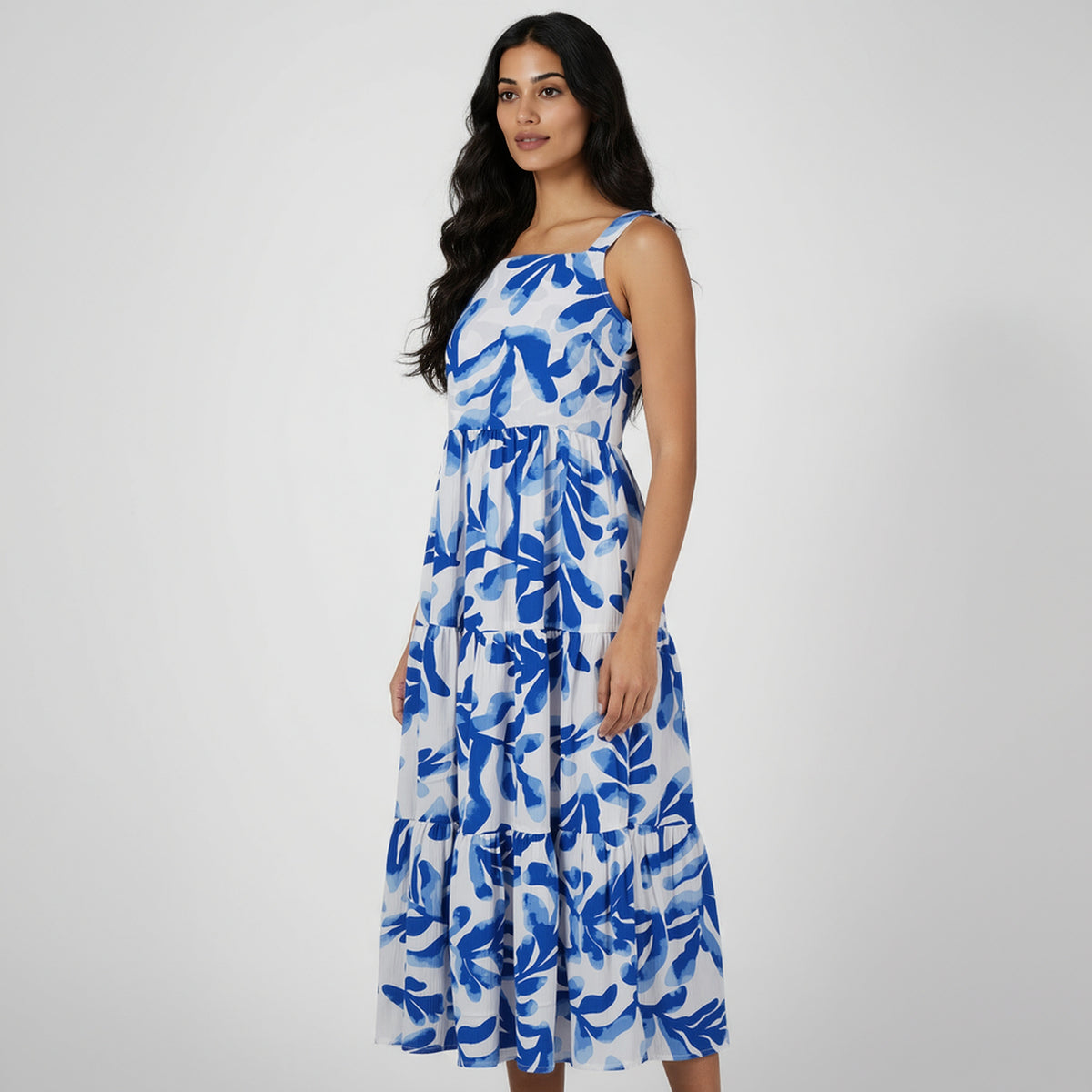 Printed Tie-Up Neck Dress 
