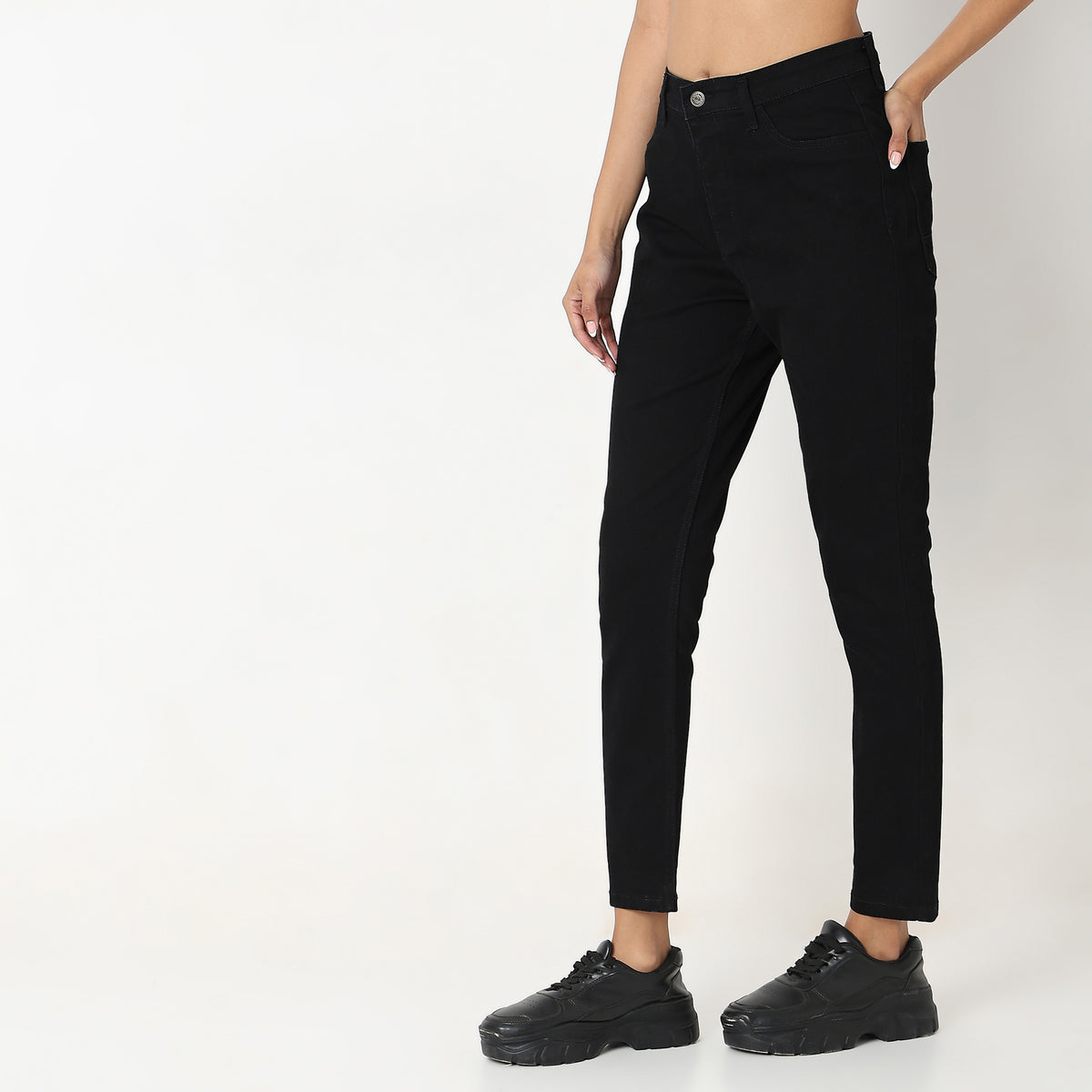 Skinny Fit Solid High Rise Jeans