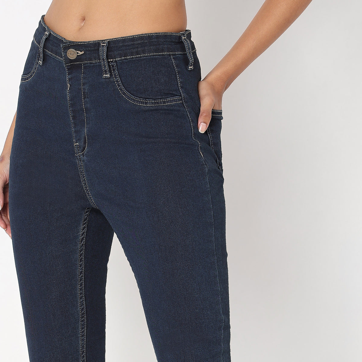 Skinny Fit Solid High Rise Jeans