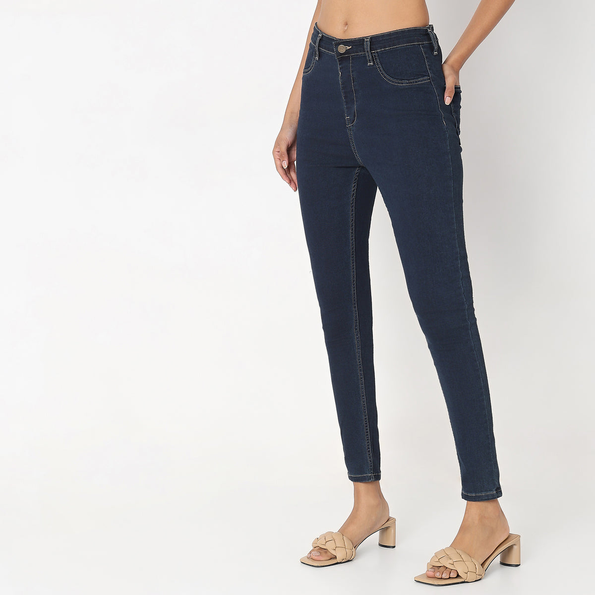 Skinny Fit Solid High Rise Jeans