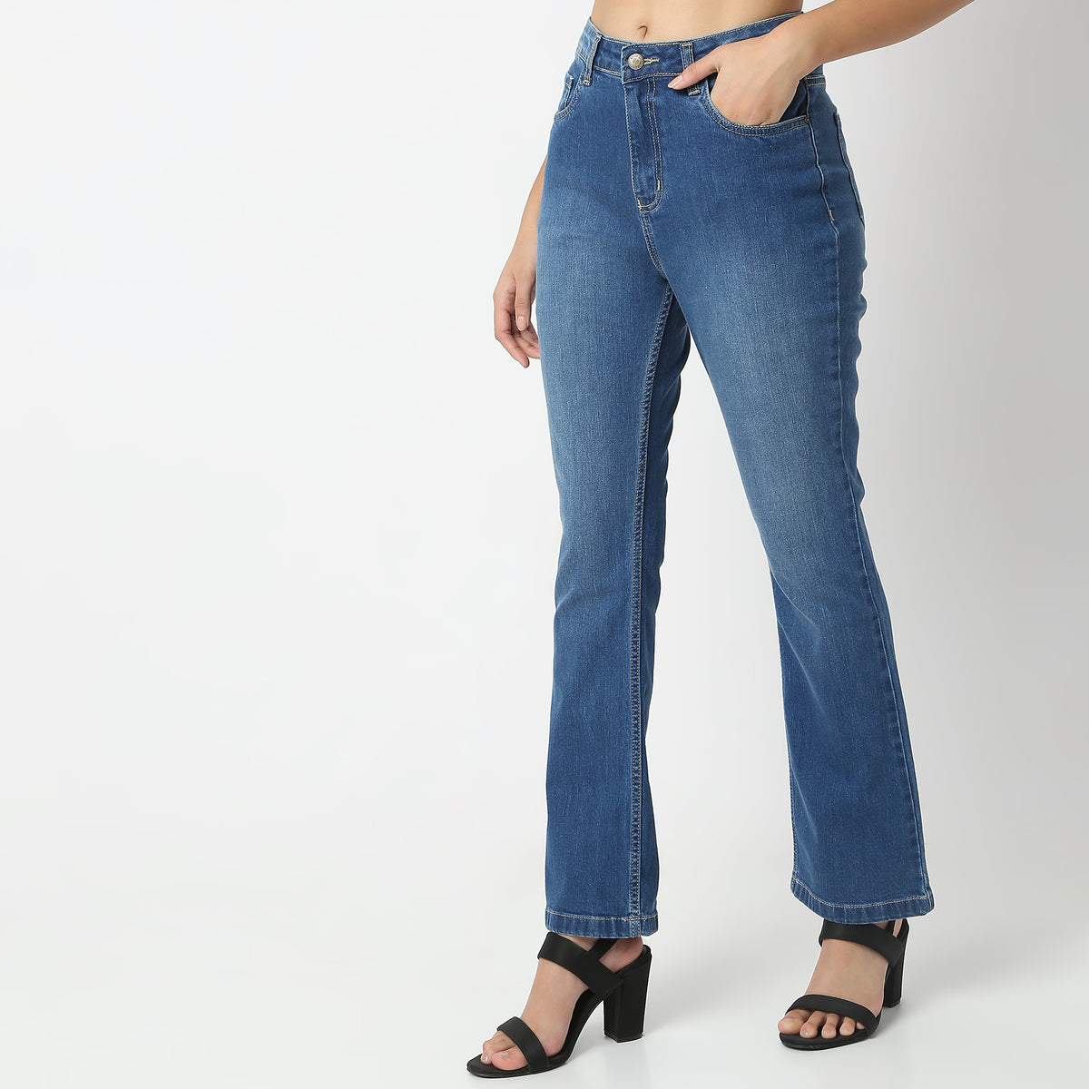 Highwaist Bootcut Clean Look High Rise Jeans