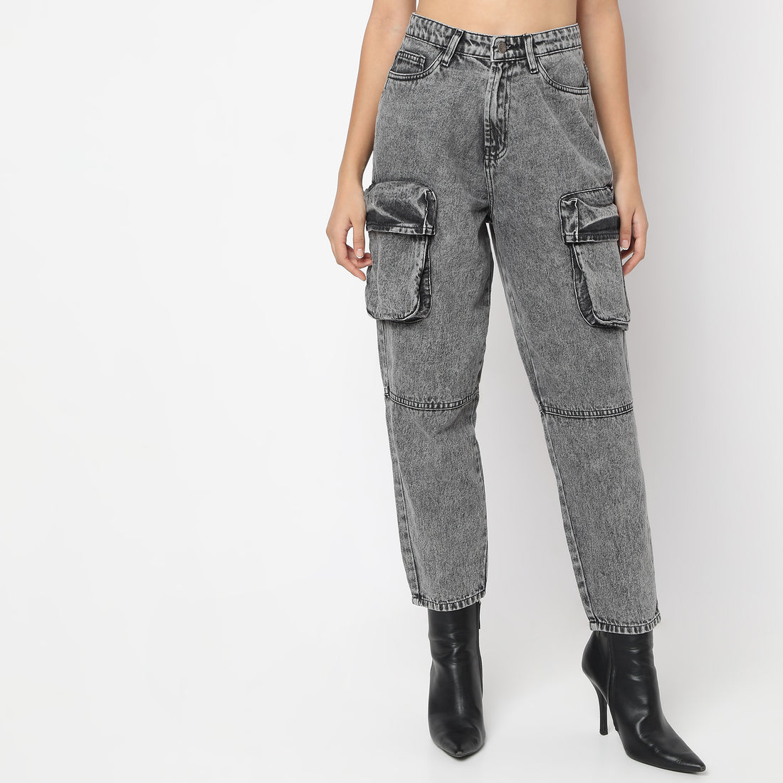 Solid Ankle-Length High-Rise Slouch Fit Jeans with Big Patch Pocket