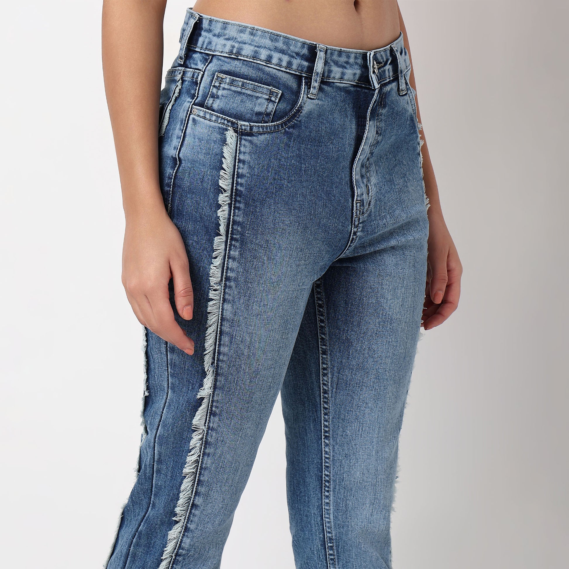 Frilled Highwaist Bootcut Look Jeans