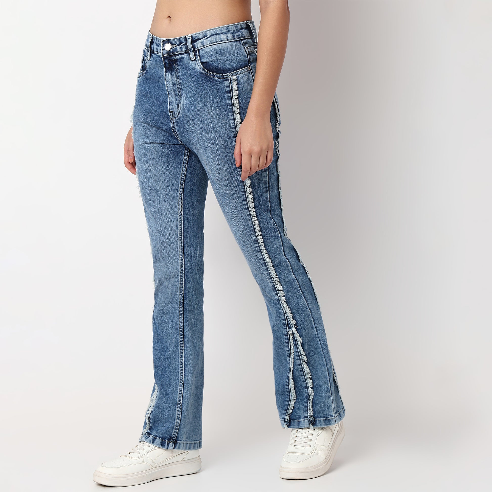 Frilled Highwaist Bootcut Look Jeans