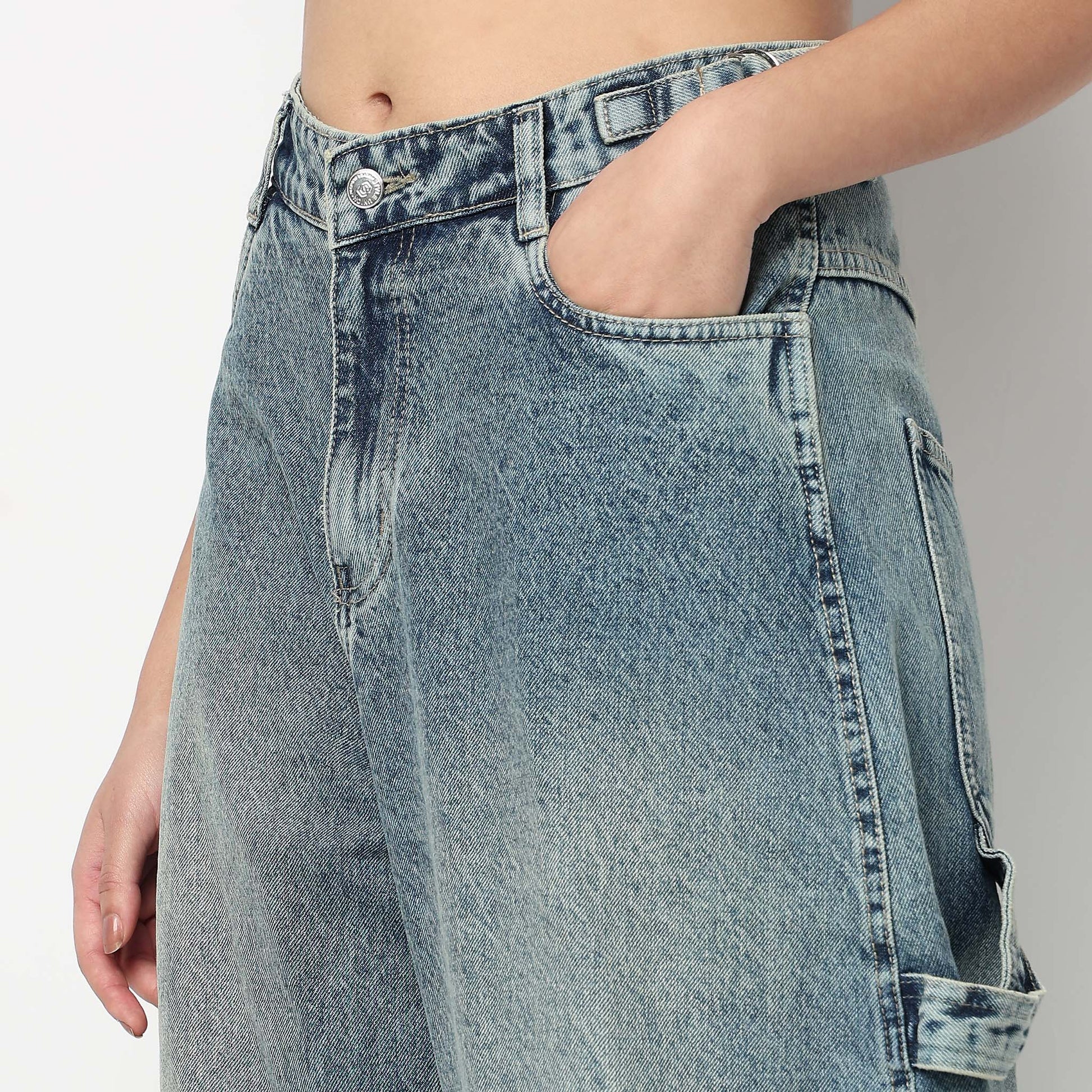 Low waist Barrel Fit Street Look Jeans