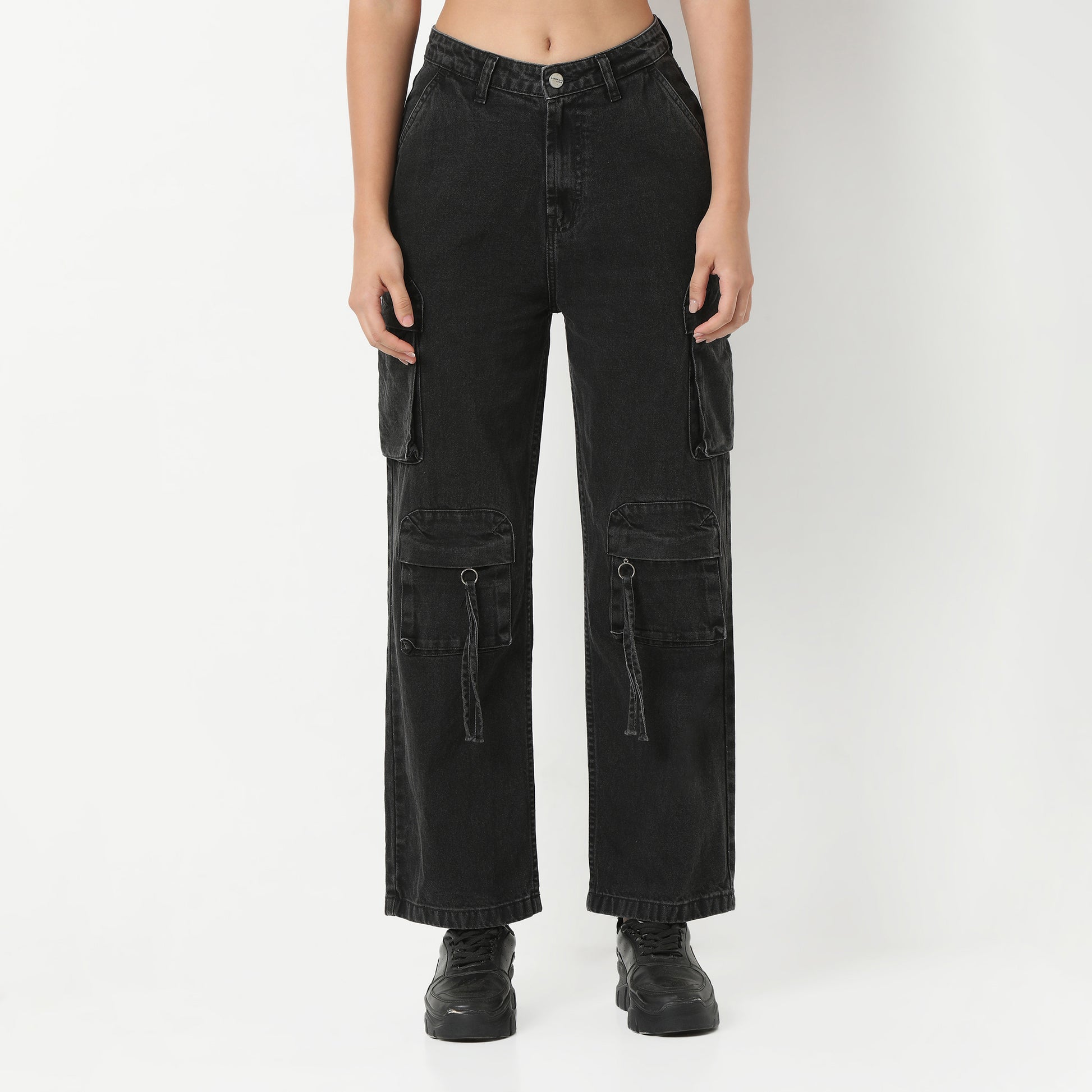 Highwaist 8 Pockets Straight Fit Cargos