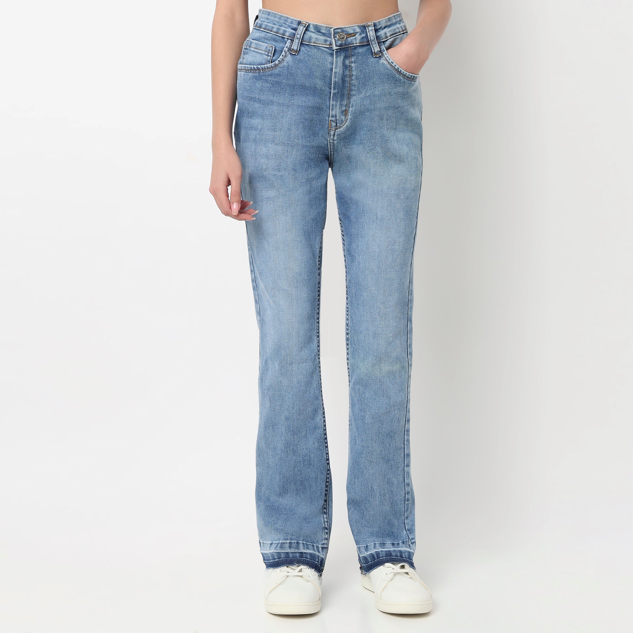 High waist Bootcut With Open Hem Look Jeans