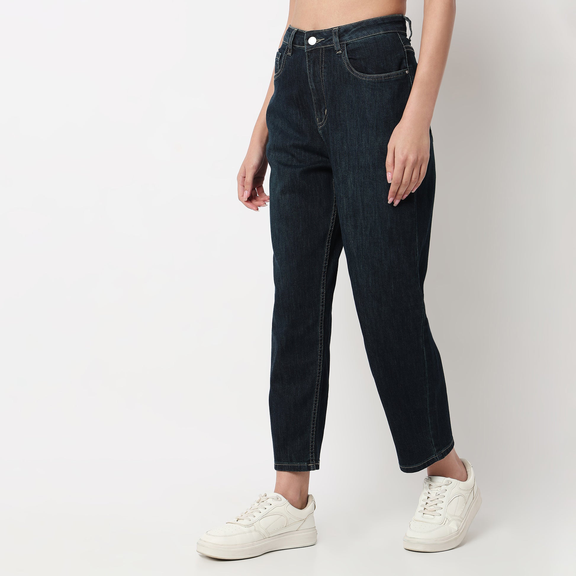 Baisc 5 Pocket Cropped Jeans With Relaxed Fit