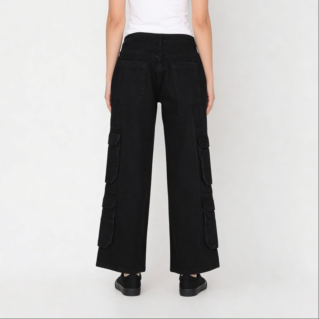 Woven Low Rise Utility Cargo Fit Jeans