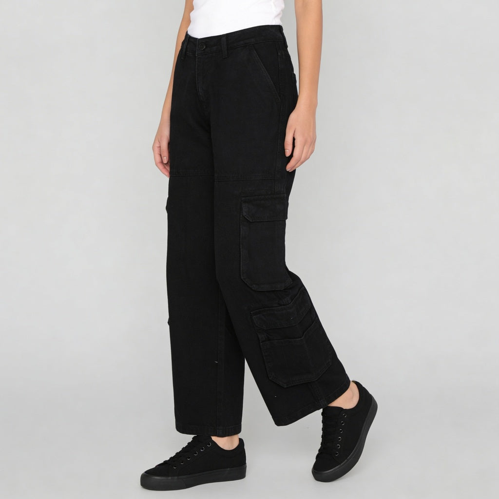 Woven Low Rise Utility Cargo Fit Jeans