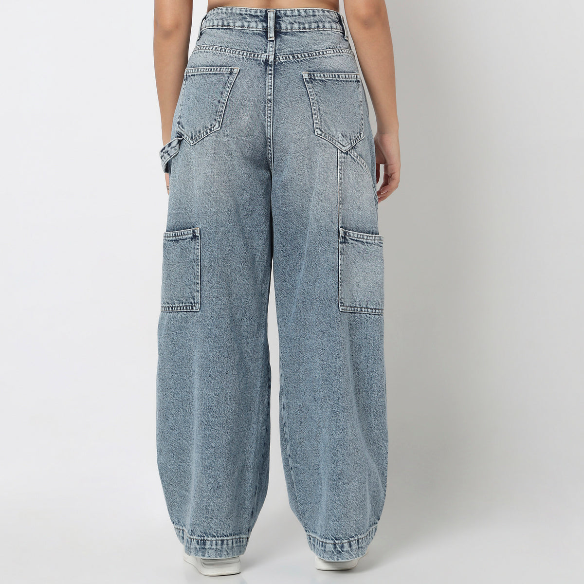 Straight Fit Light Wash Denim With Side Rivet Look