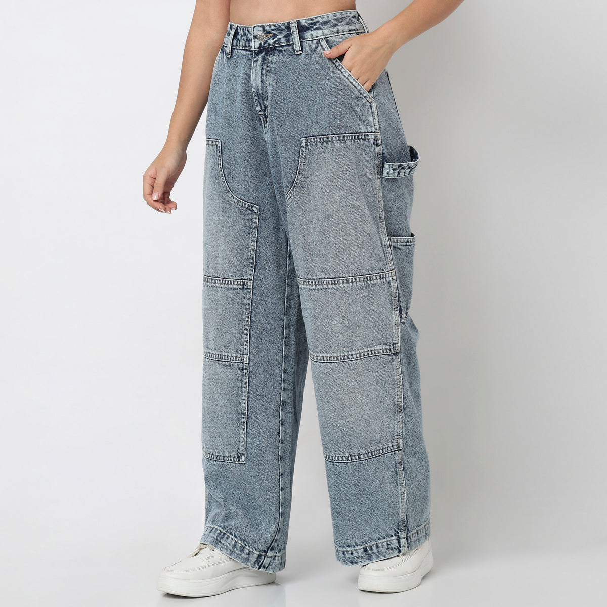 Straight Fit Light Wash Denim With Side Rivet Look