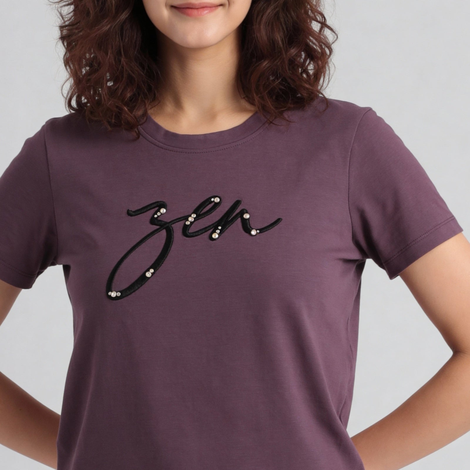 Embellished Crew Neck Graphitee