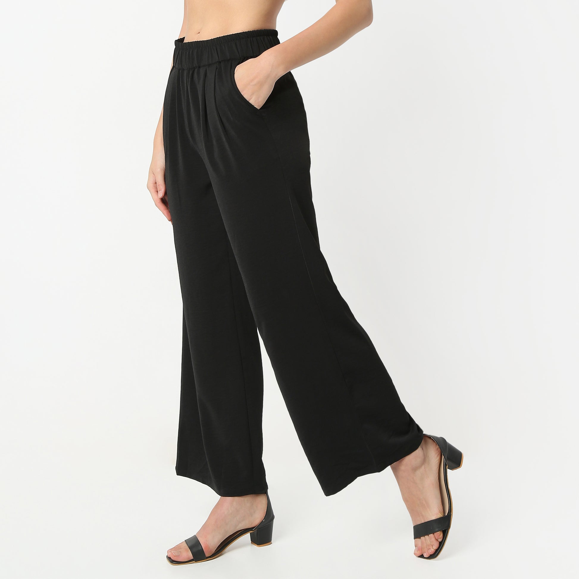 Regular Fit Solid Ankle Length Mid Rise Palazzos