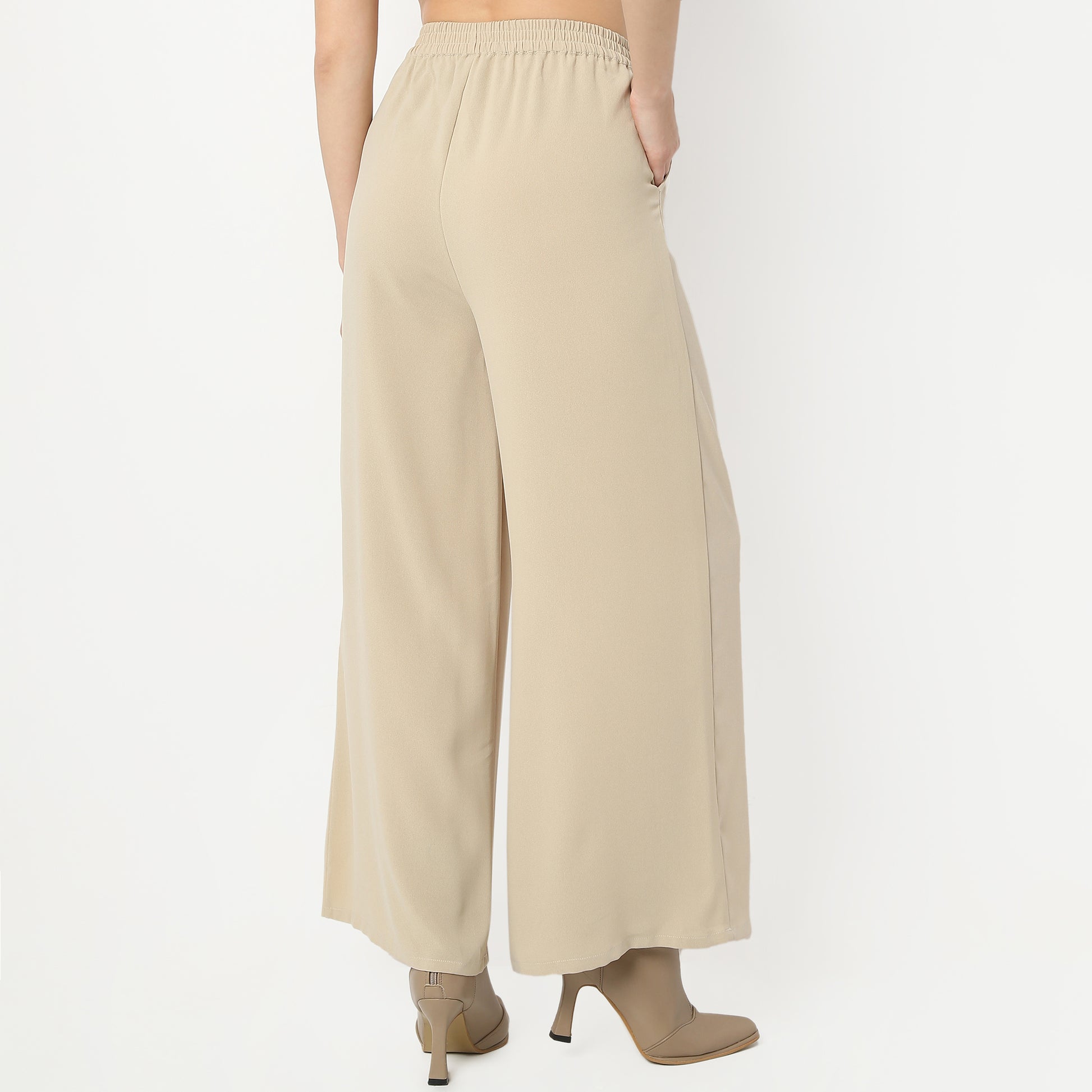 Regular Fit Solid Ankle Length Mid Rise Palazzos