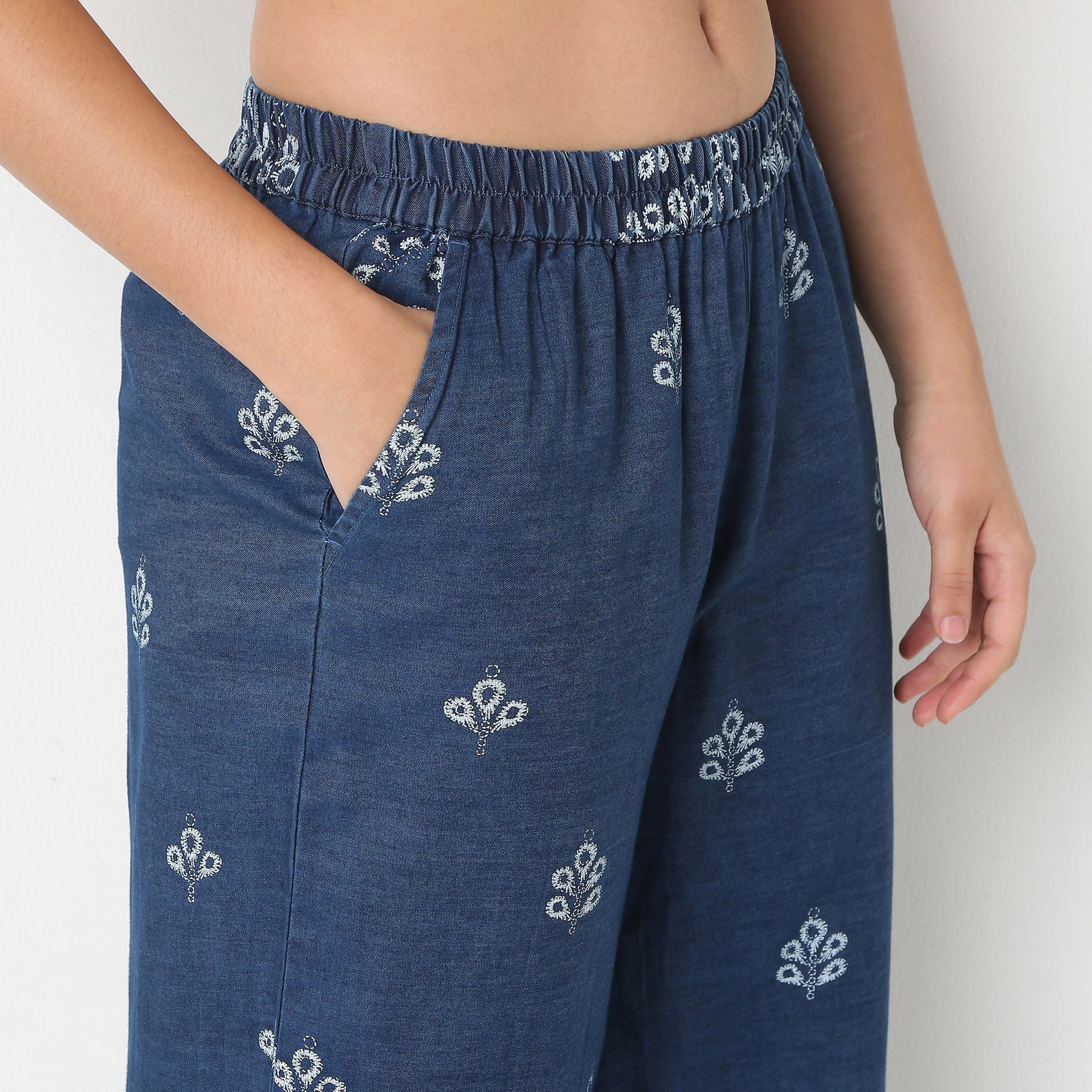 Straight Fit Printed High Rise Palazzo