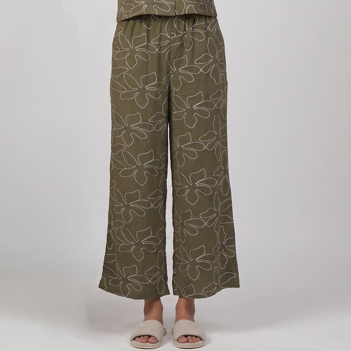 Embroidered Mid Rise Palazzo