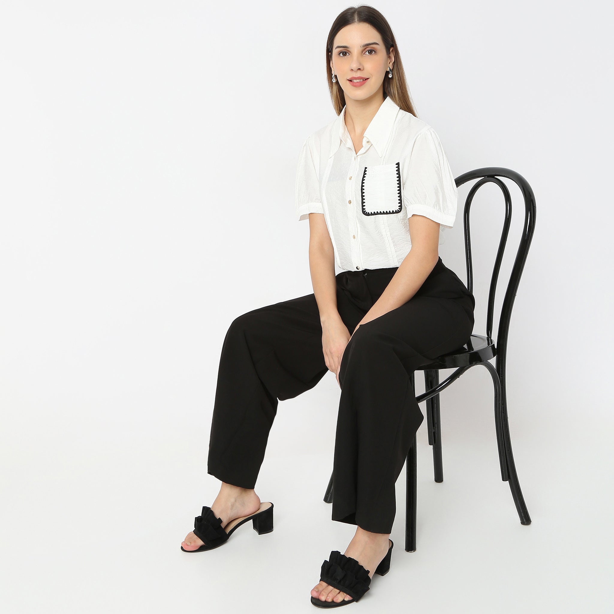 Solid Short-Sleeve Regular Fit Shirt